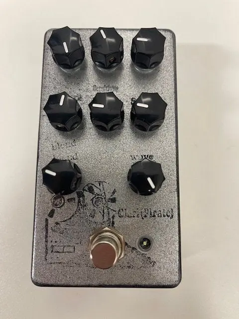 Mid-Fi Electronics Clari (Pirate)   "Free Shipping In The Us" 1