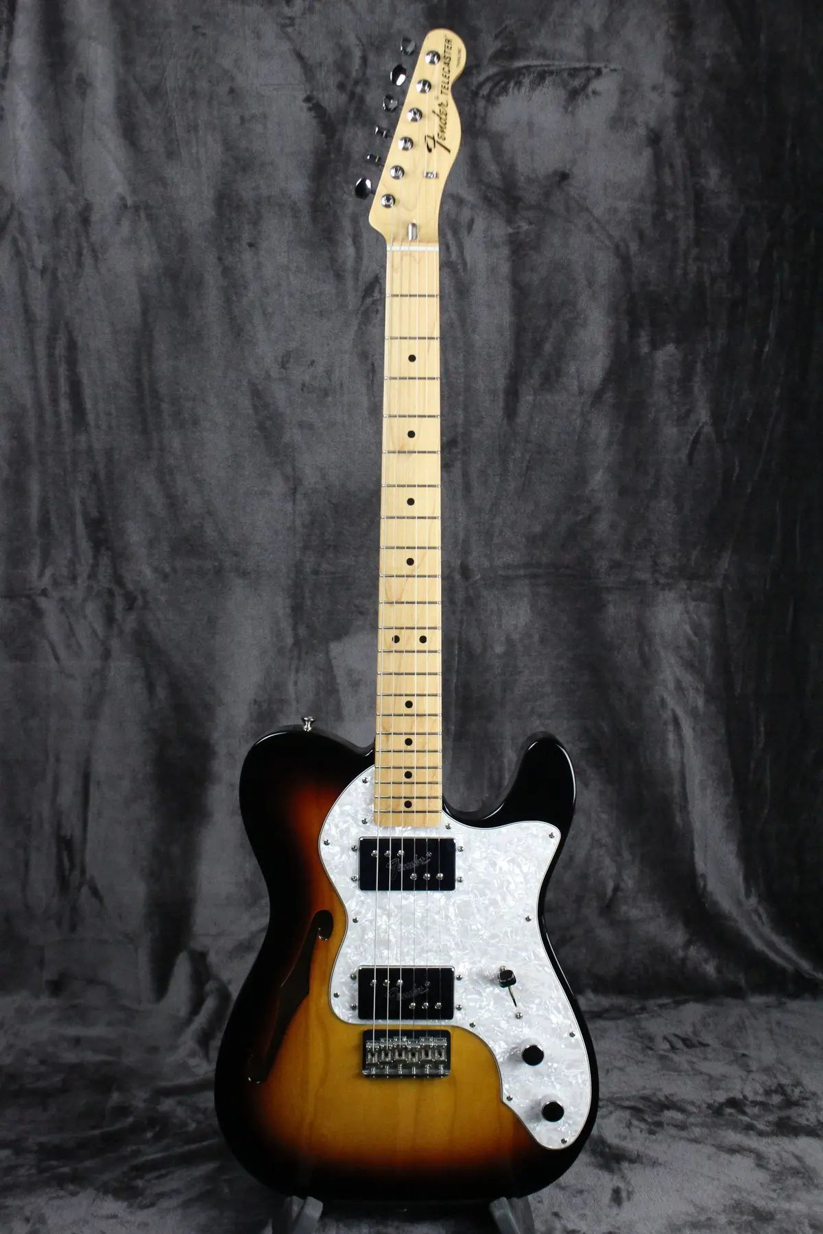 2016 Fender '72 Thinline Telecaster 1