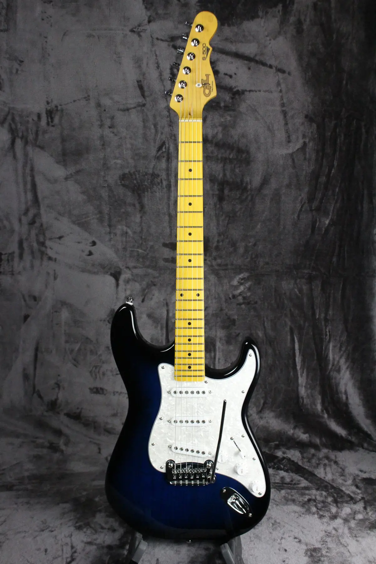 G&L Tribute S-500 1
