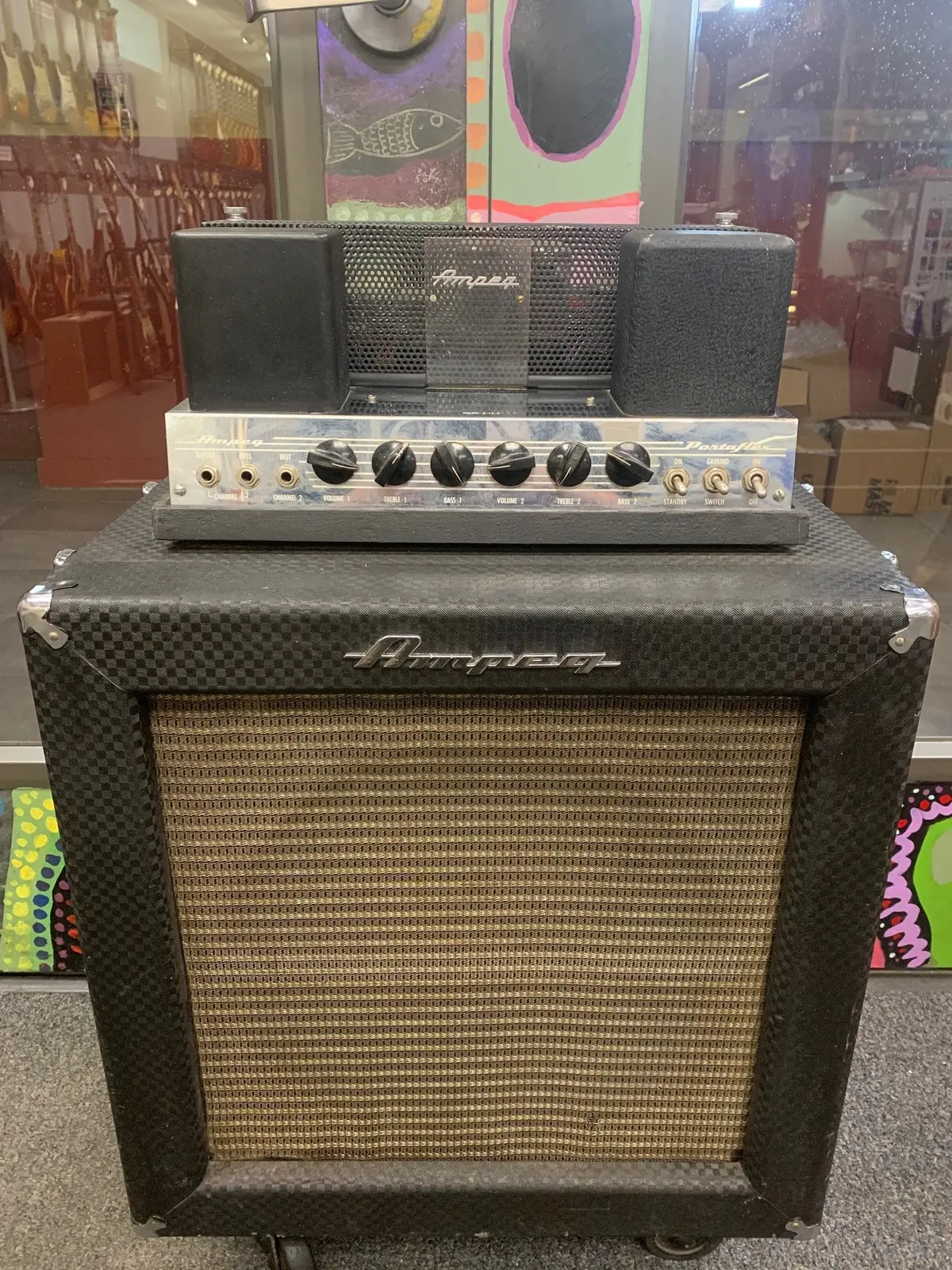 60'S Ampeg B-18 Bass Amp 1