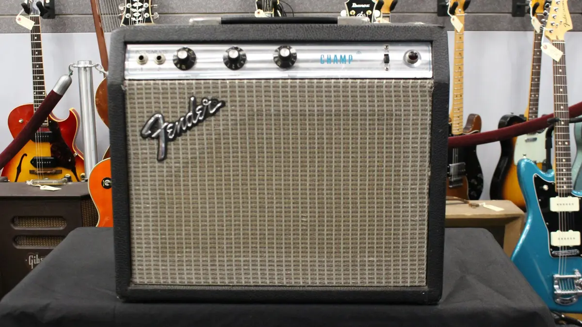 Fender 1976 Champ 1