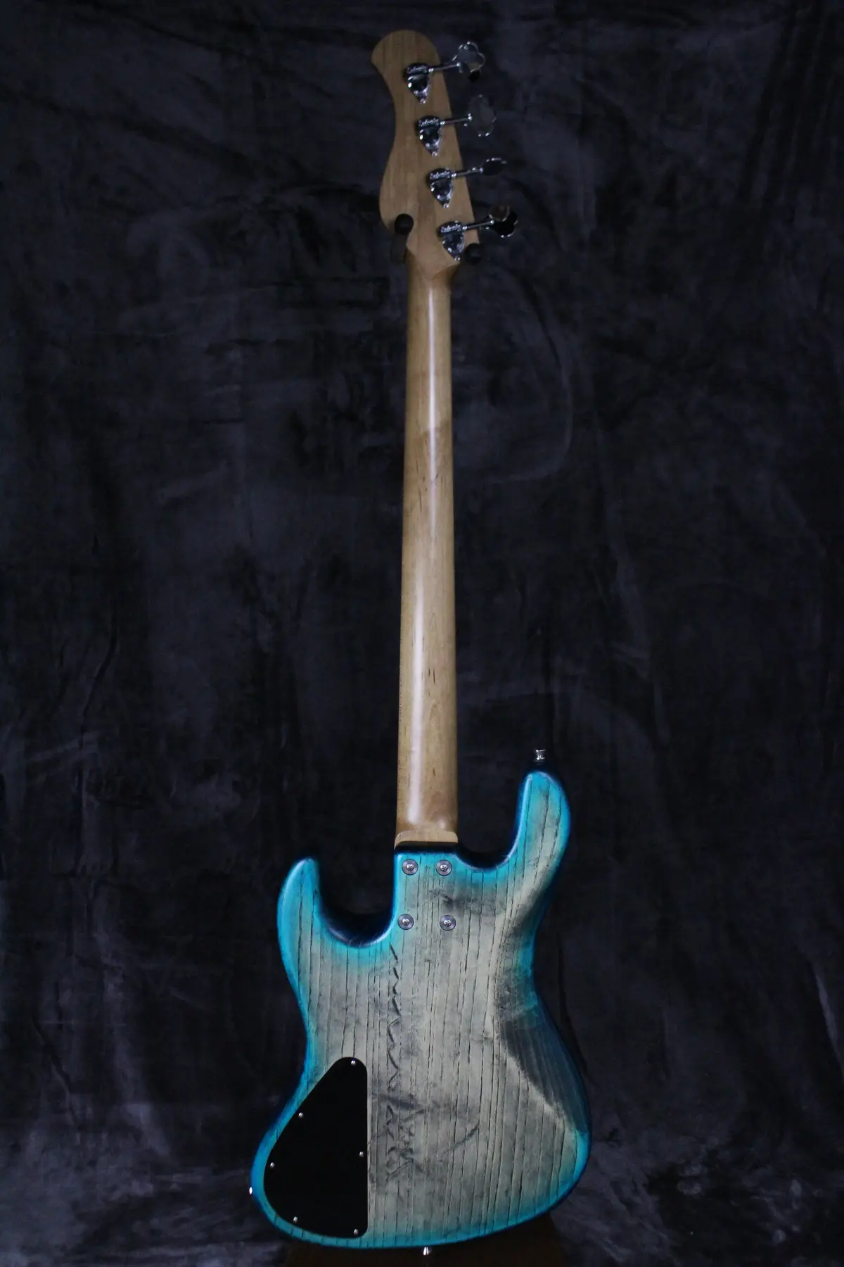 Sadowsky Metroline Bass Whale Blue Trans Satin Limited Edition 2