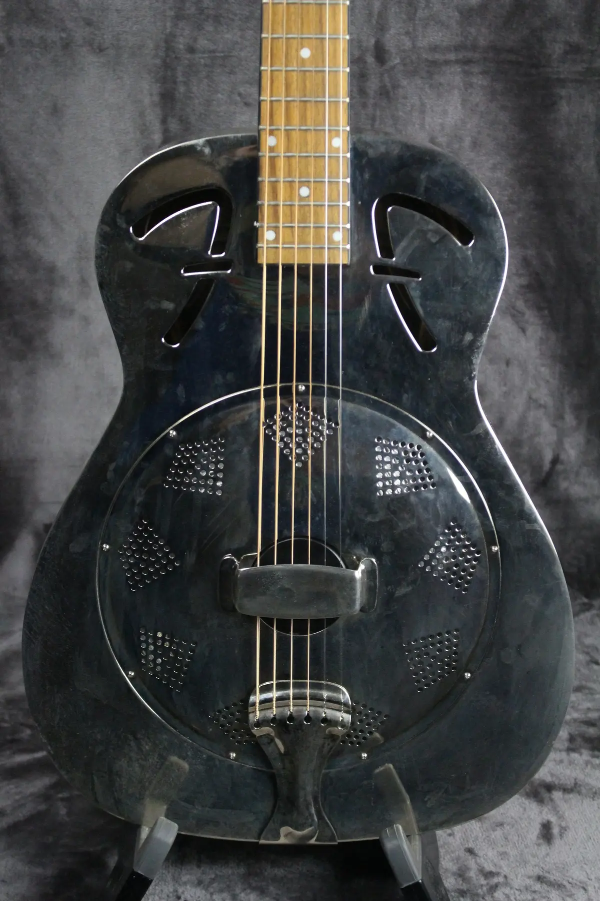 Fender Fr-48 Resonator 2