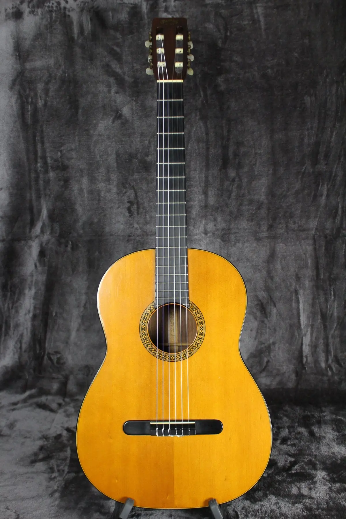 1969 Martin N-20 *Willie Nelson-Trigger* 1