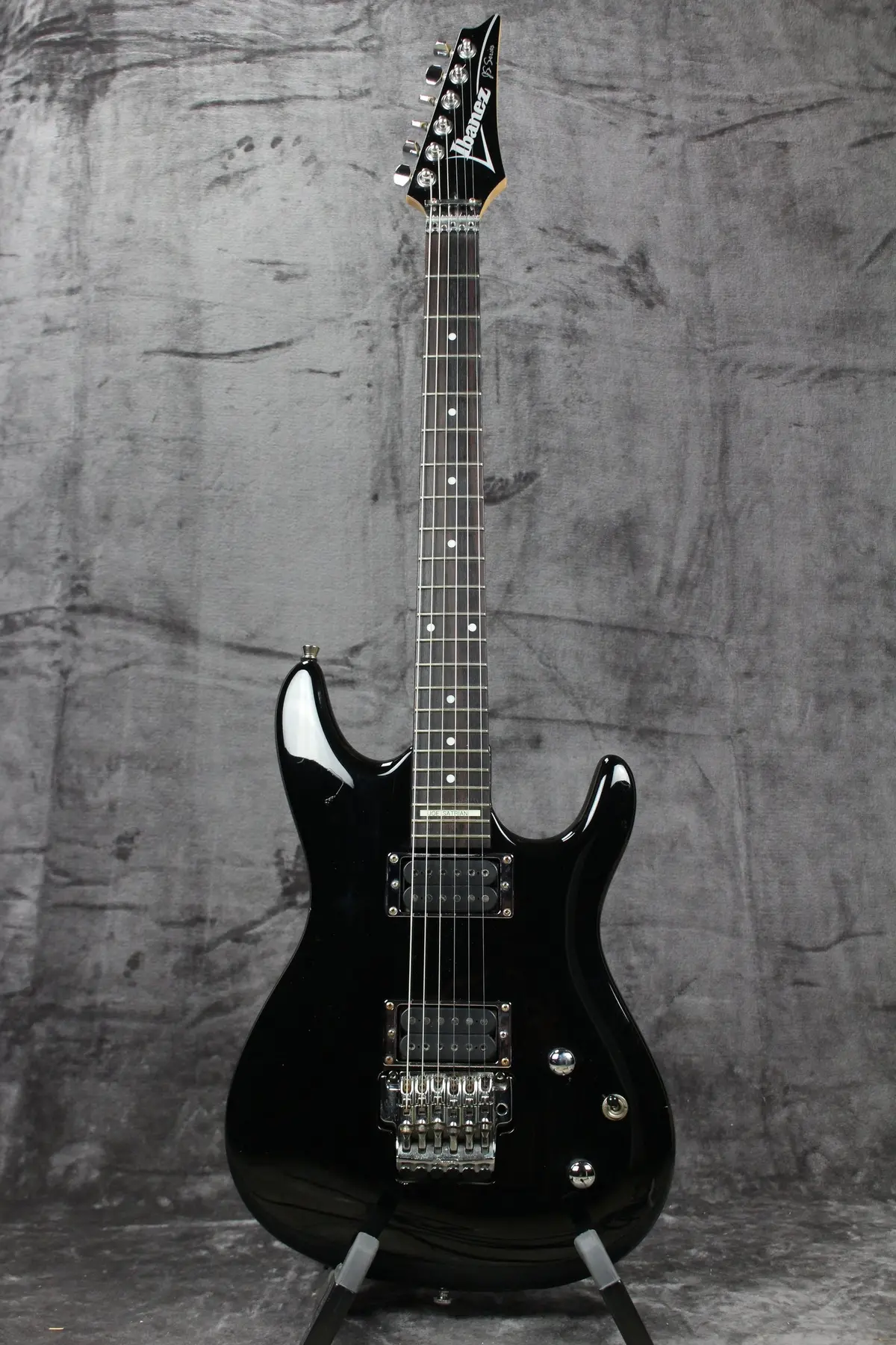 2007 Ibanez Js-100 Joe Satriani Black 1