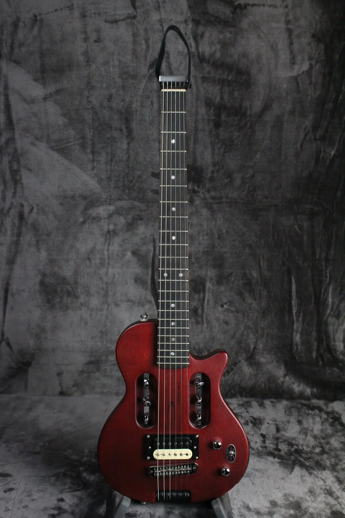 Traveler Guitar Eg-1 1