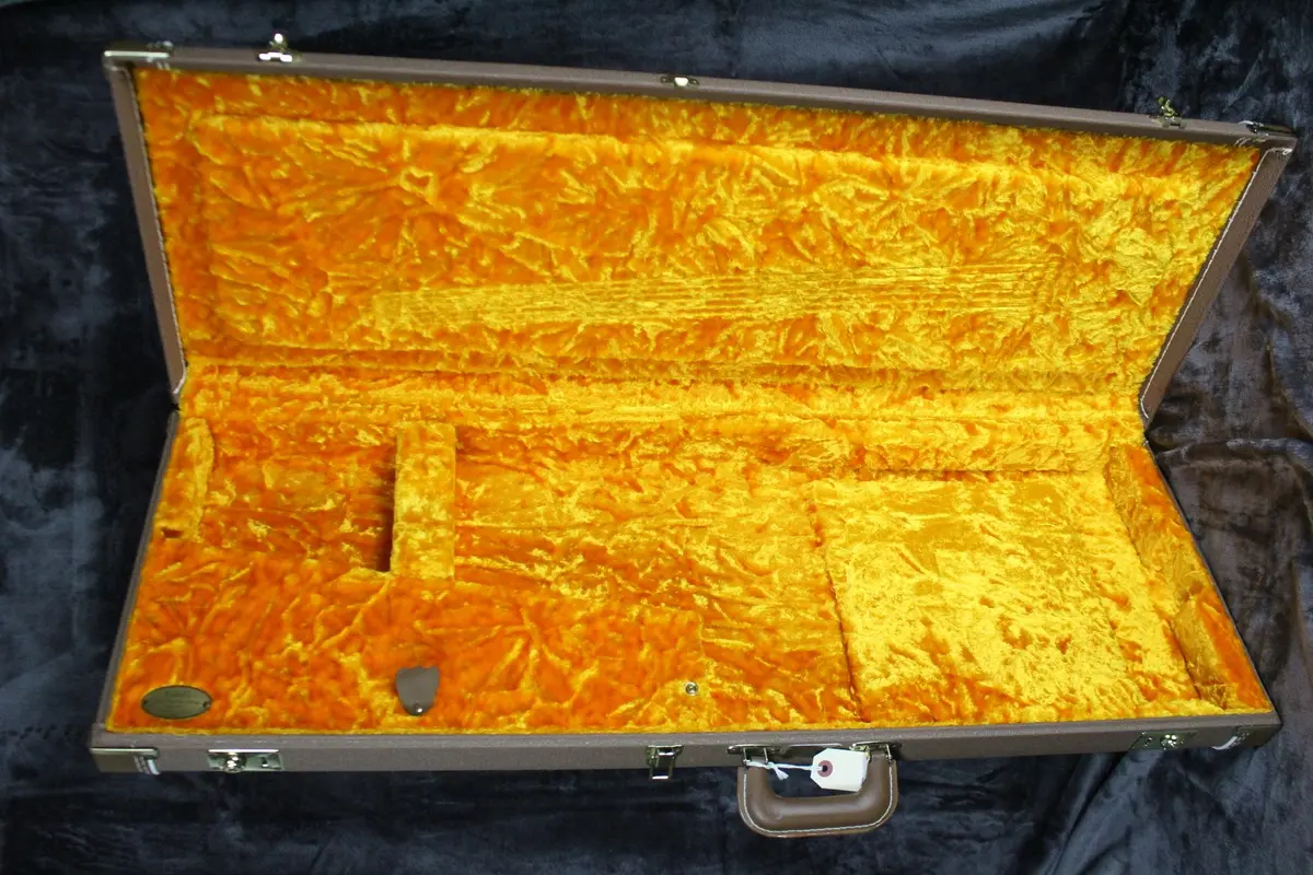 Fender G&G Brown Tolex Strat/Tele Hardshell Case 1