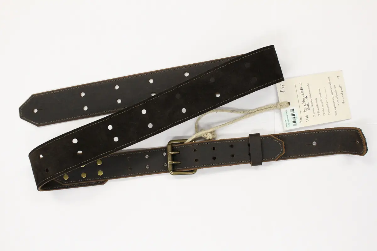 Awlgoods Handcrafted Leather Guitar Strap Double Hole Dark Brown/Brown With Light Brown Stitching 1