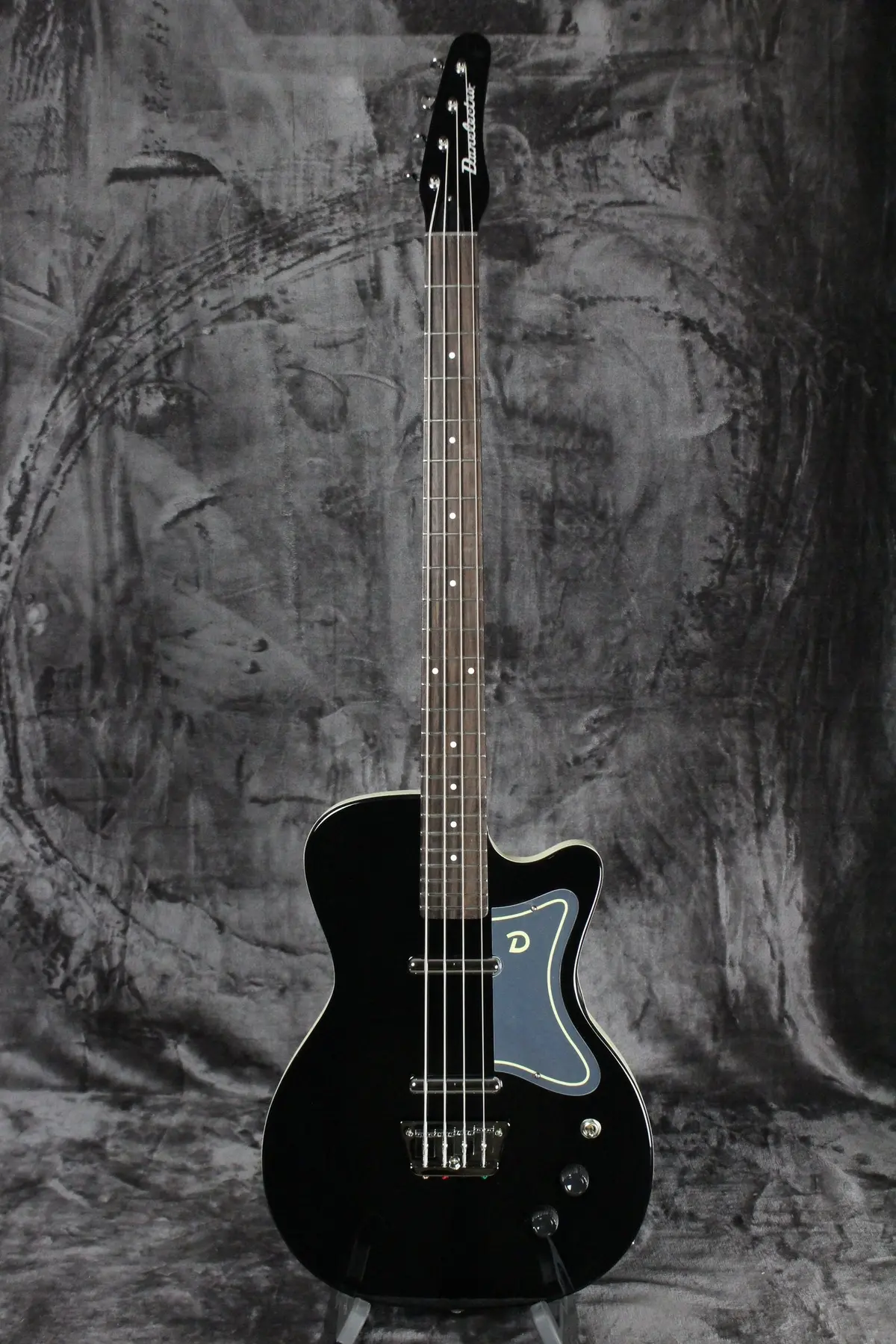 Danelectro '56 Single-Cutaway Bass Guitar - Black *Free Shipping In The Usa* 1