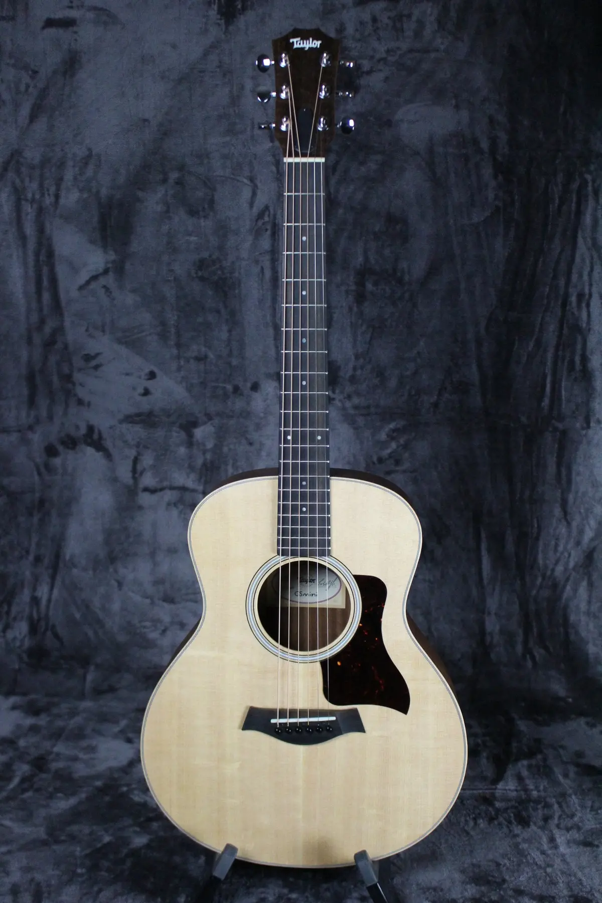 2022 Taylor Gs Mini-E Quilted Sapele Limited Edition 1