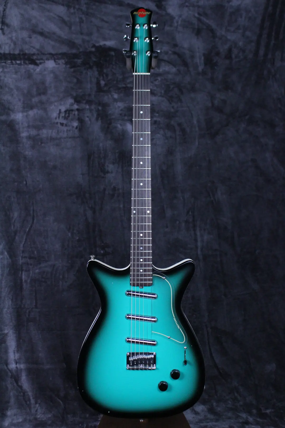 Jerry Jones Neptune Baritone Teal Burst 1