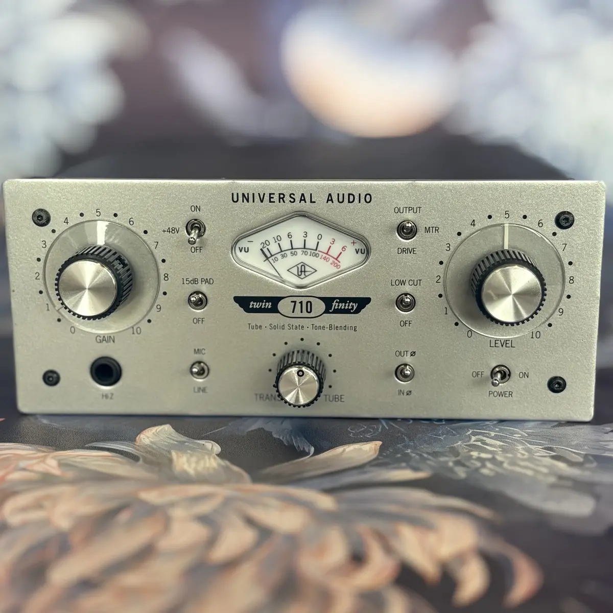 Universal Audio 710 Twin-Finity Preamp Used 1