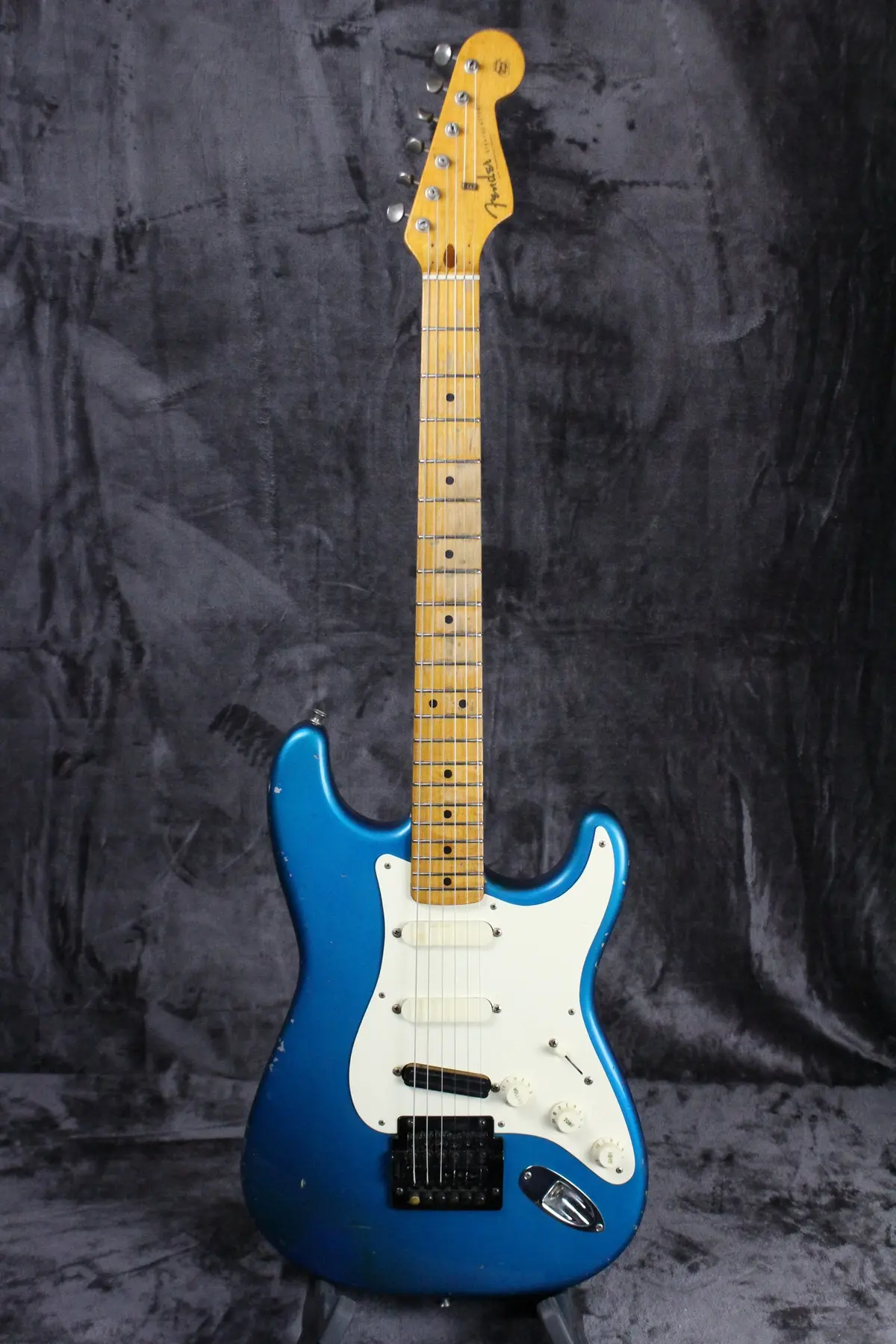 1986 Fender American Vintage '57 Reissue Stratocaster 1