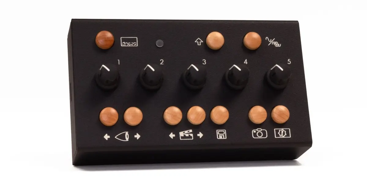 Critter & Guitari Eyesy Video Synthesizer- In Stock Now *Free Shipping In The Usa* 1