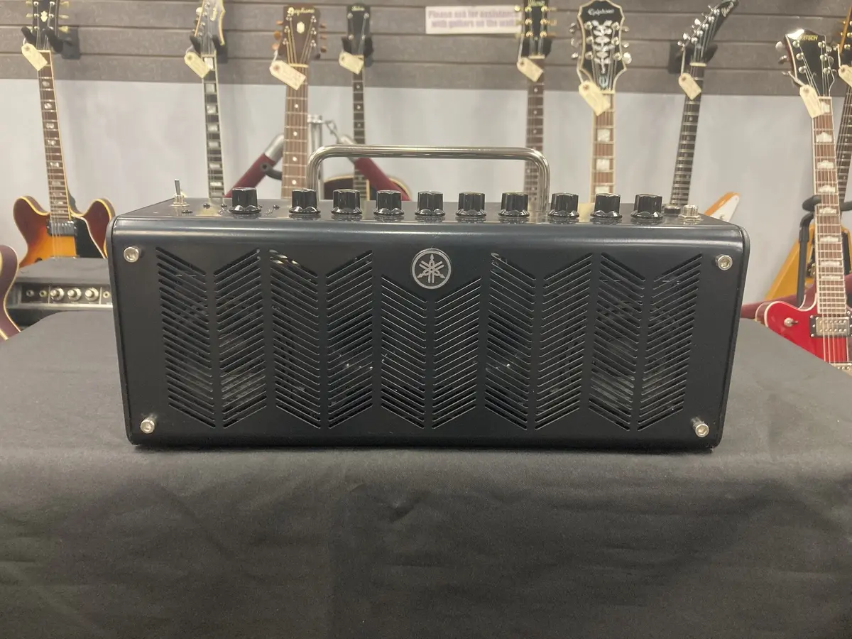 Yamaha Thr10c Combo 1