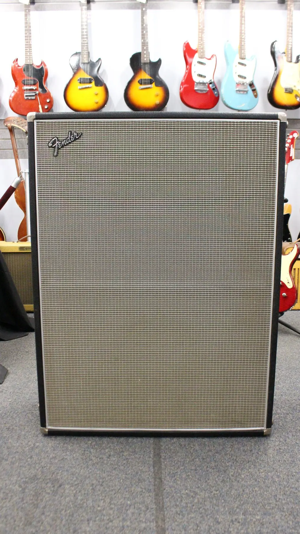 Fender 1968 2X12 Cab 1