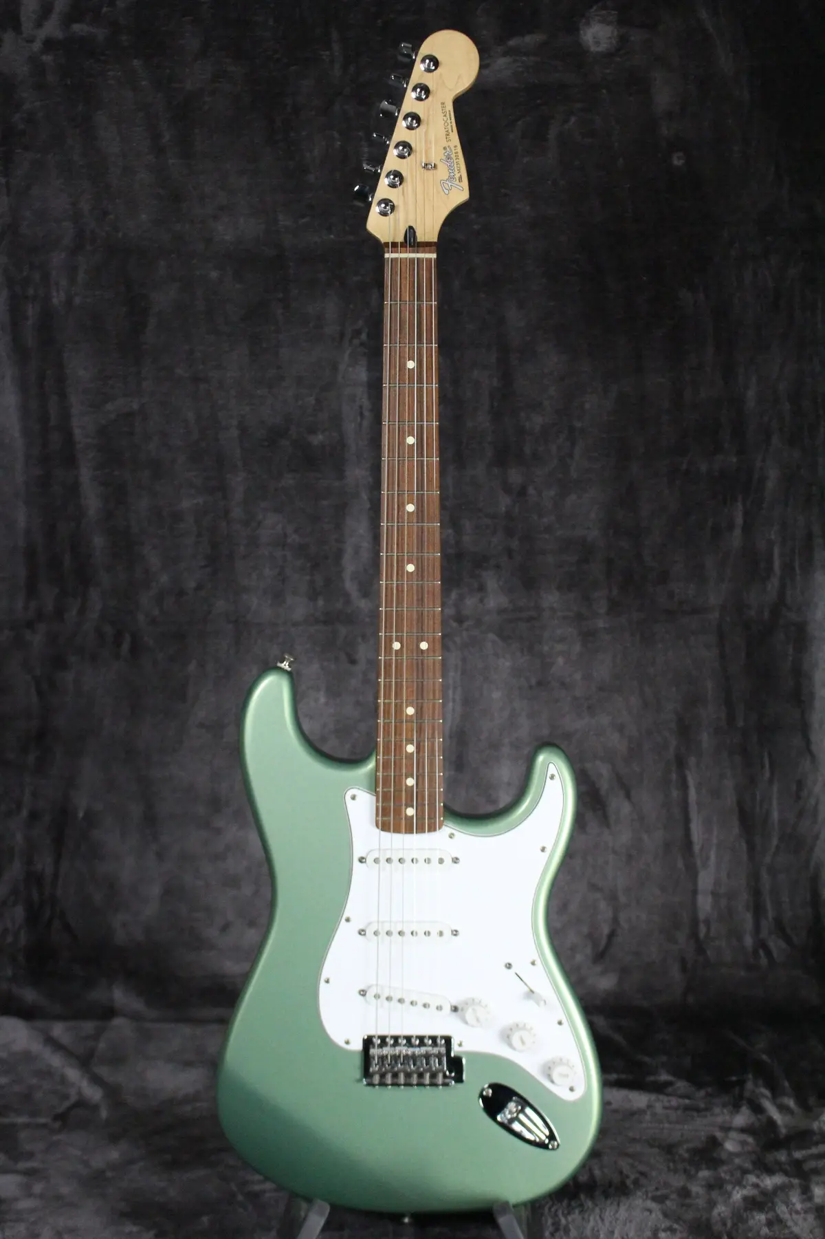 2003 Fender Standard Stratocaster 1