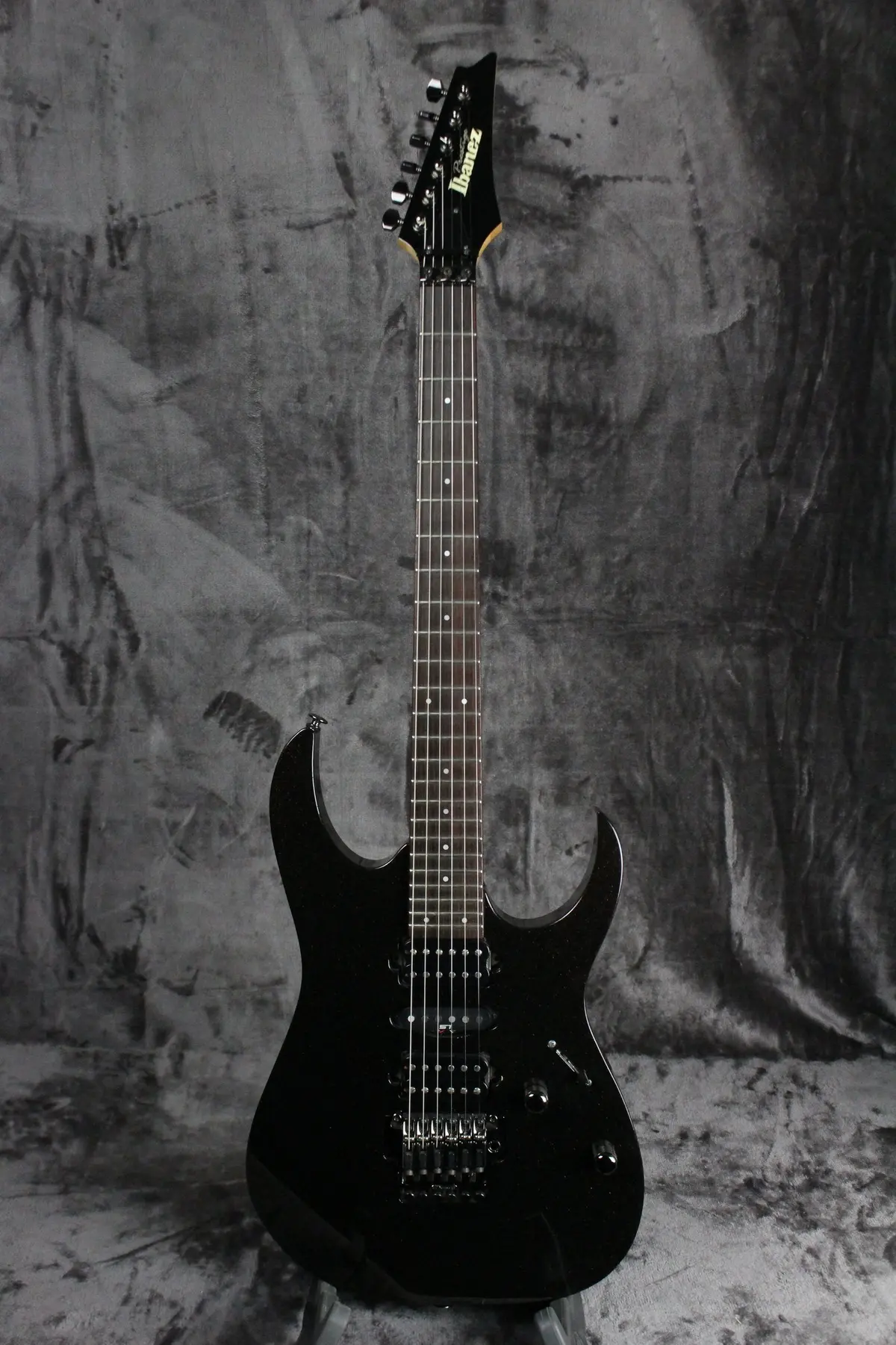 2007 Ibanez Prestige Rg1570 1
