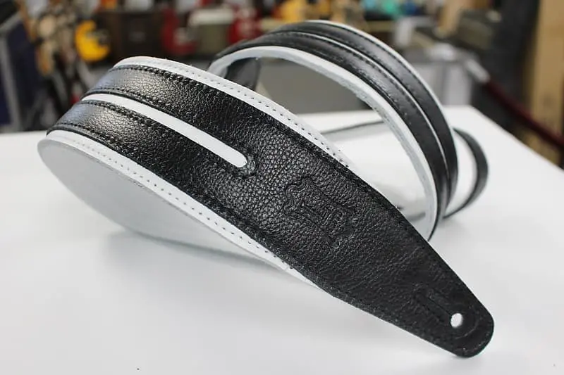 Levy's Black & White Leather Strap Mg317drs-Wht Blk *Free Shipping In The Usa* 1