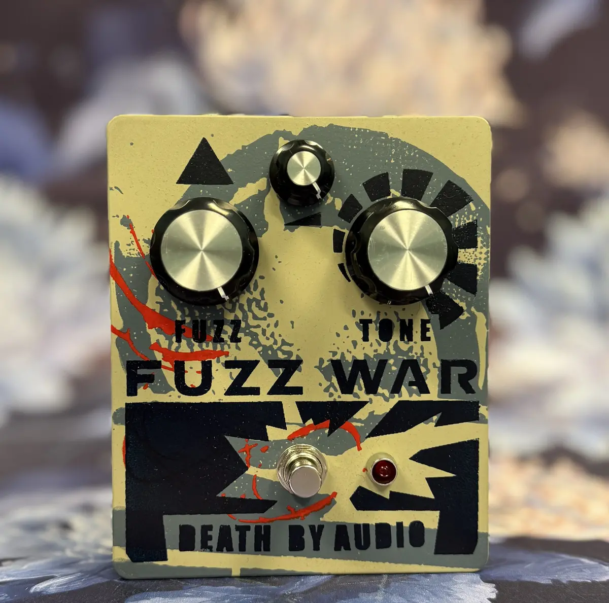 Death By Audio Fuzz War  Empire Guitars "Moon Glow" Exclusive " Free Shipping In The Usa" 1