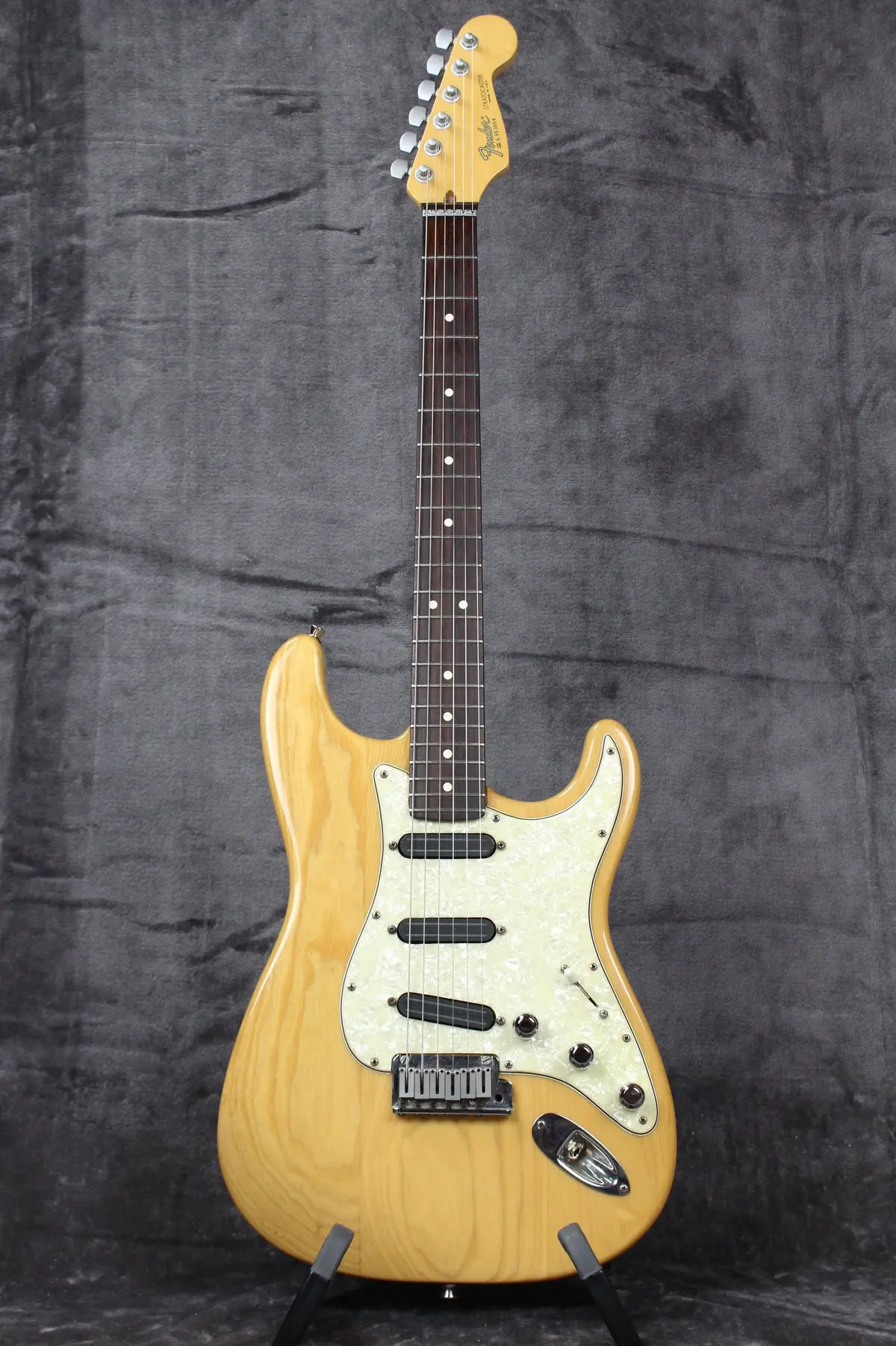 1989 Fender Strat Plus Natural With Hardshell Case 1