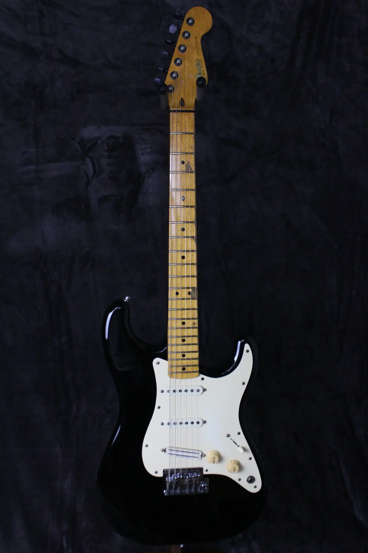 1983 Fender Stratocaster "Dan Smith Era" Black 1