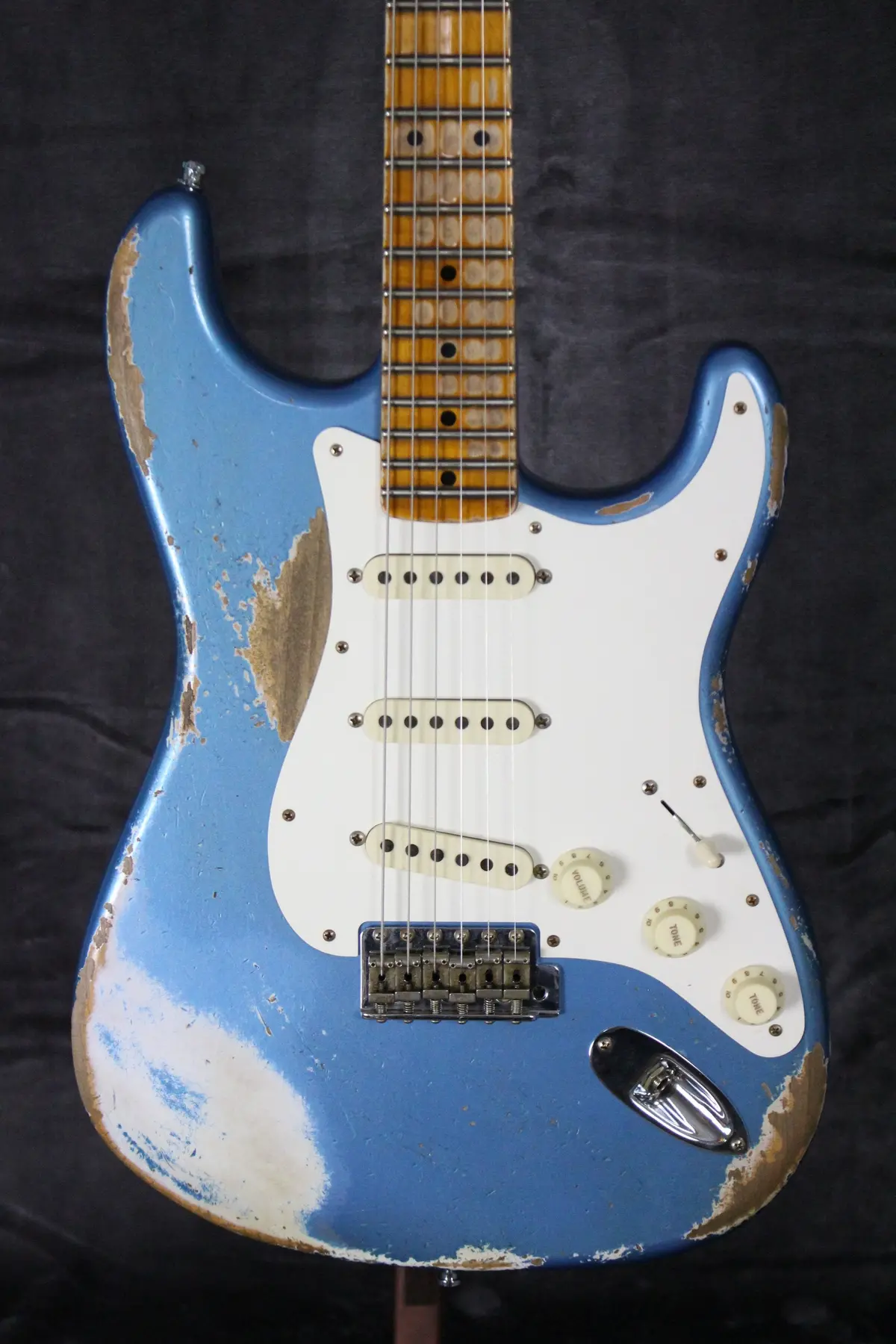 Fender Custom Shop Super Heavy Relic Limited Edition Stratocaster Lake Placid Blue 1