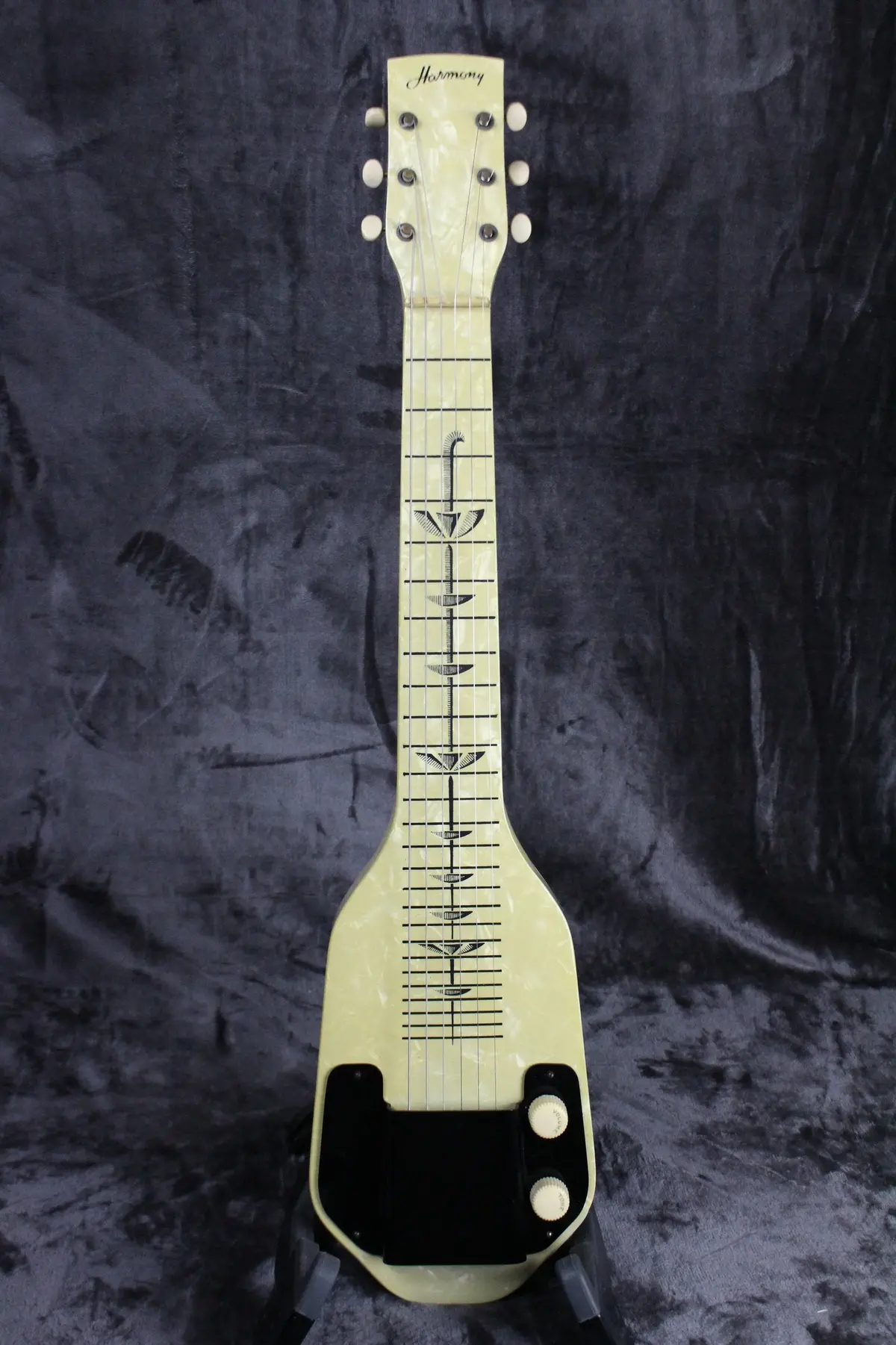 Vintage Harmony H2 Lap Steel 1