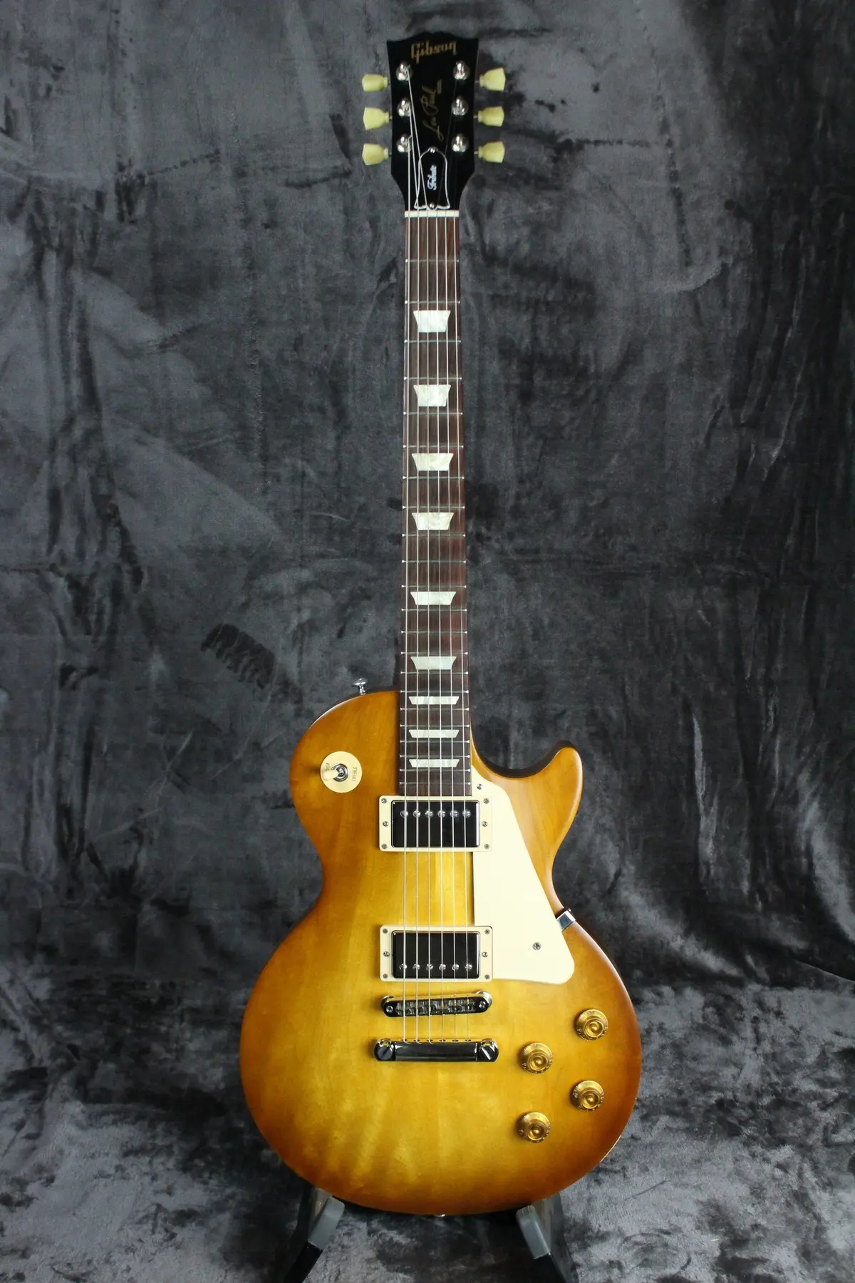 2019 Gibson Les Paul Tribute 1