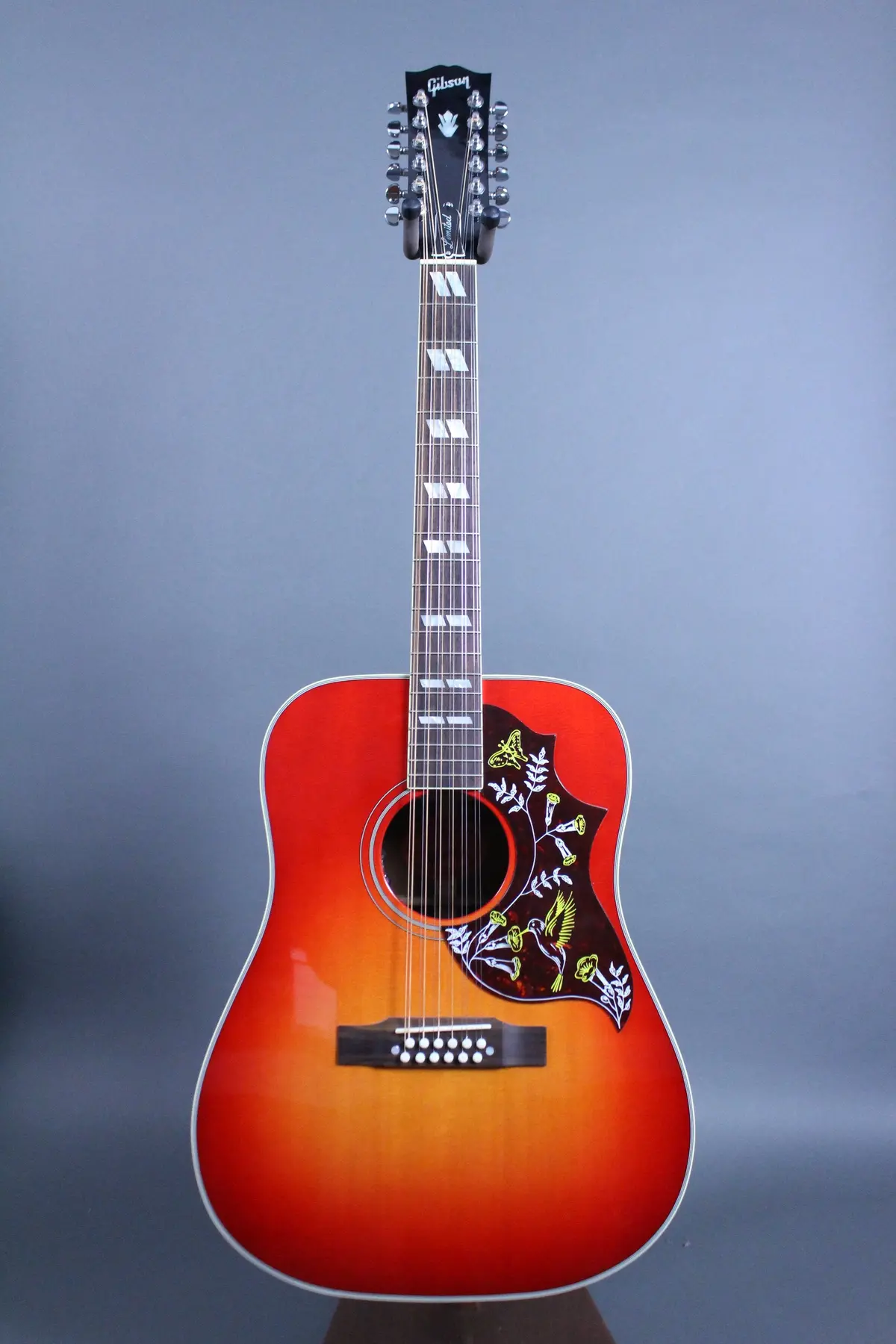 2018 Gibson Hummingbird 12 Limited Heritage Cherry Sunburst 1