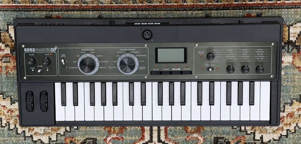 Korg Microkorg Xl+ 37 Key 1