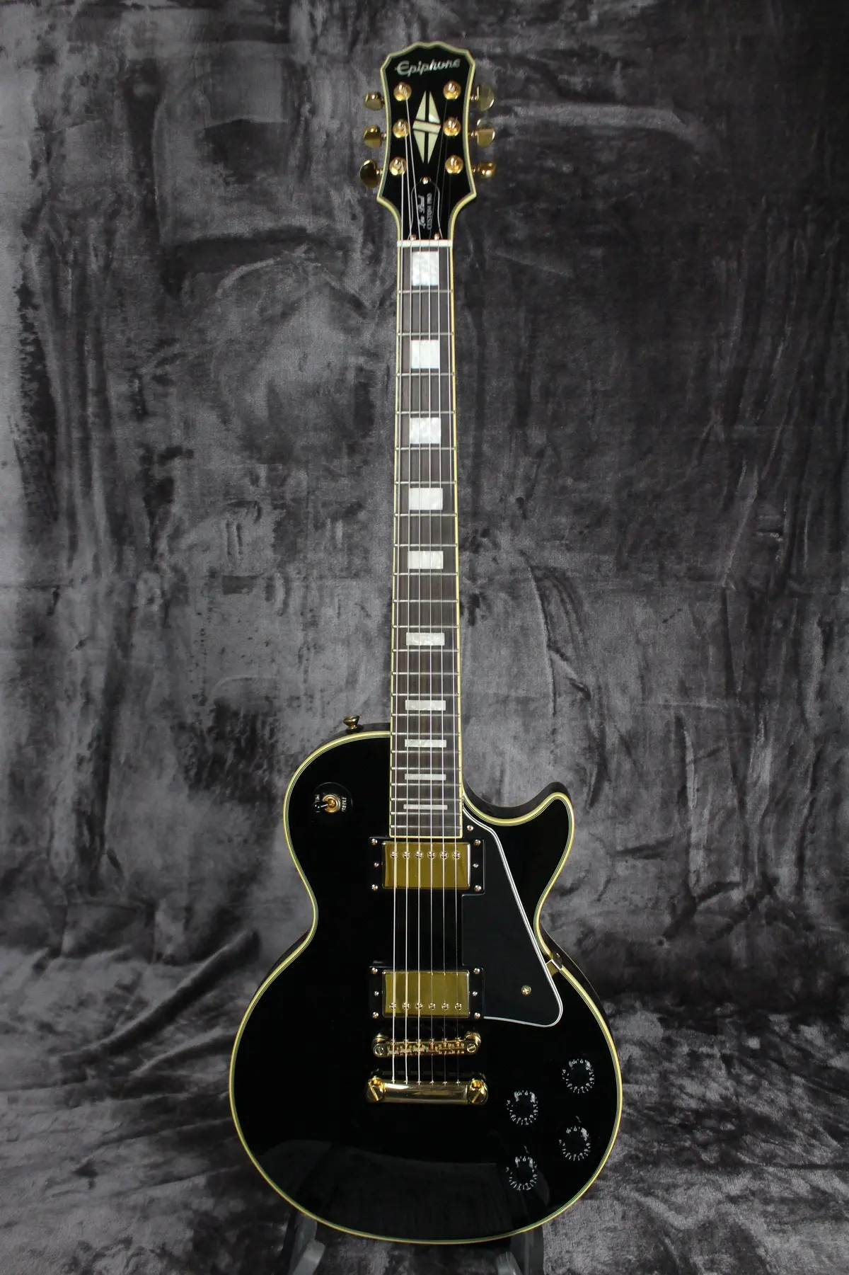 2015 Epiphone Les Paul Custom Ebony 1
