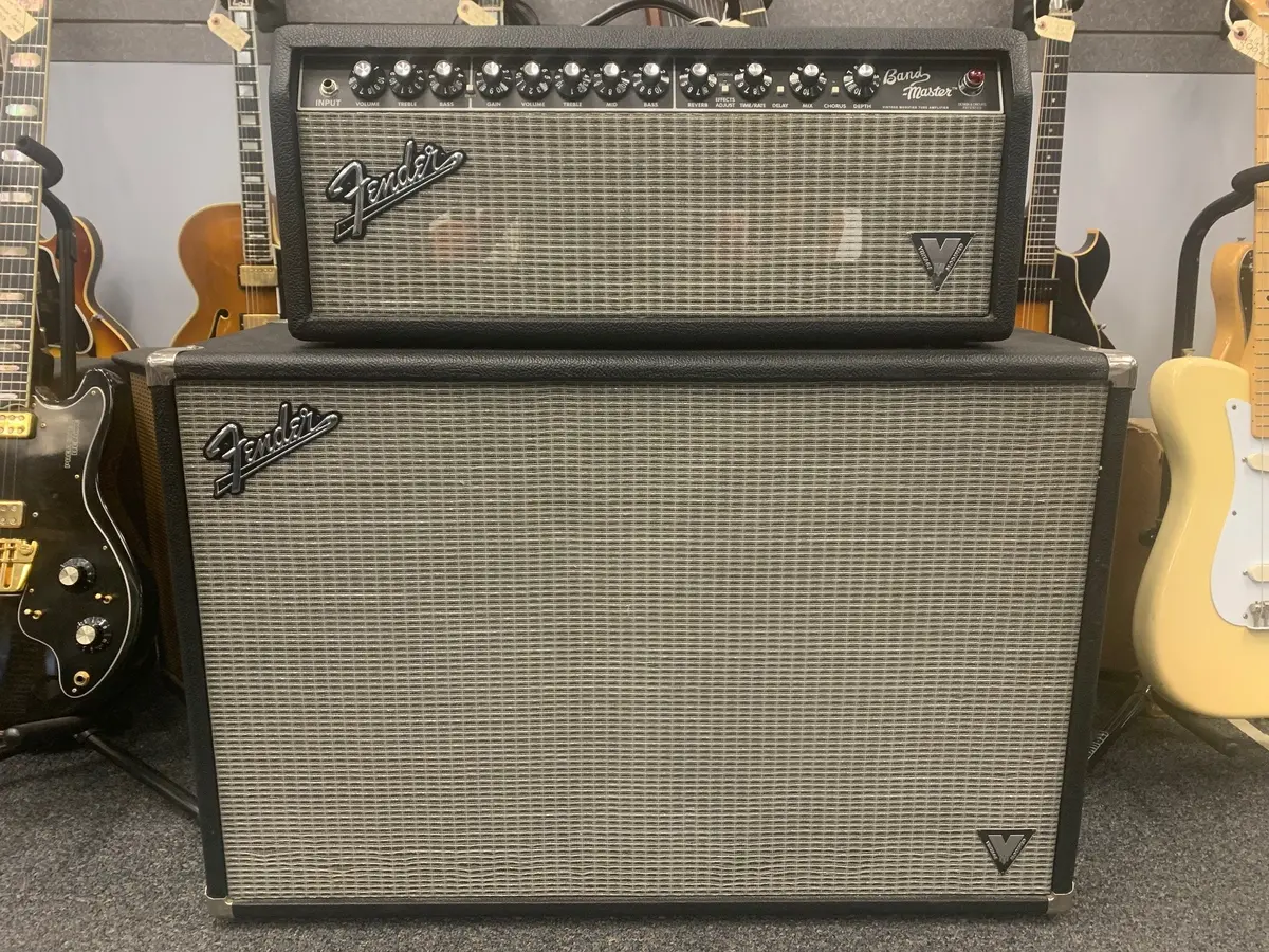 Fender Vintage Modified Bandmaster Head & 2X12 Cab 1
