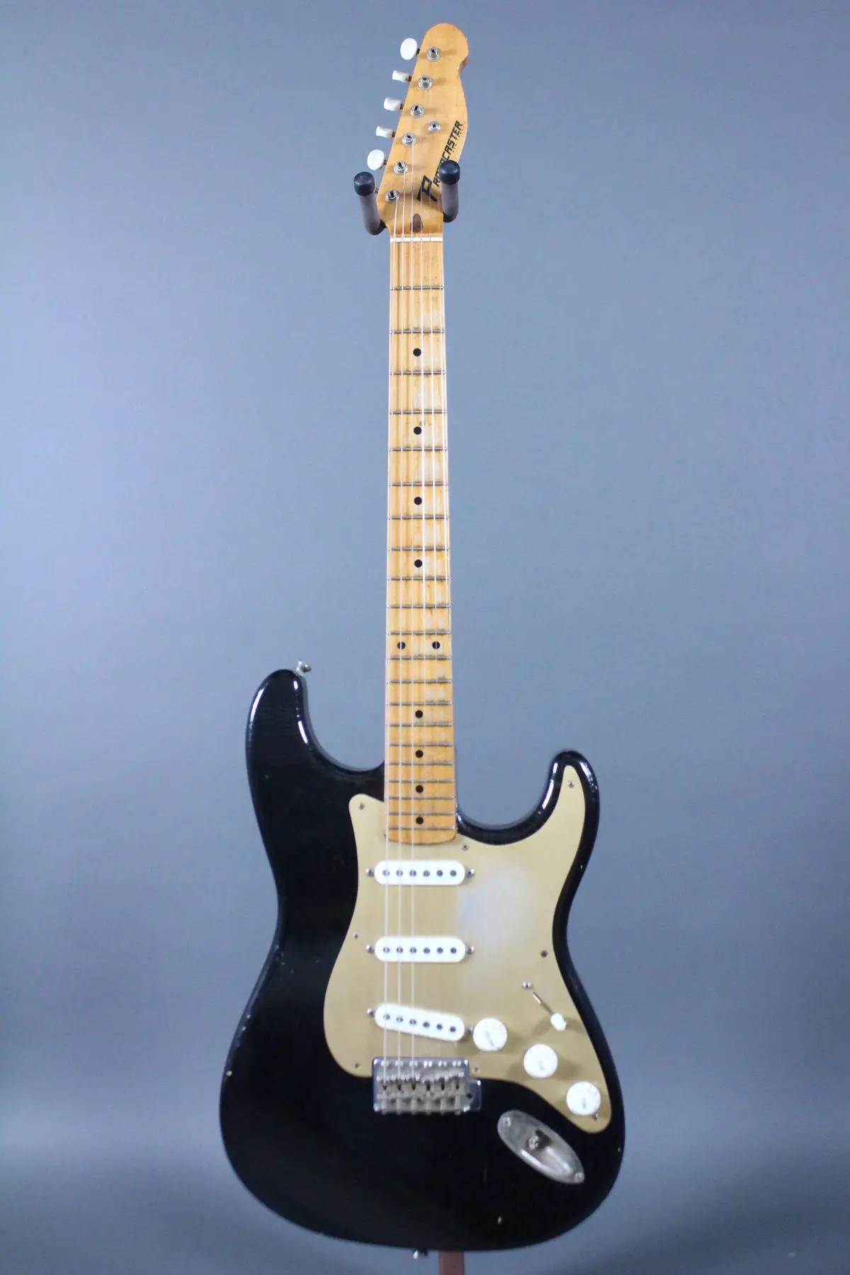 Protocaster S Type Relic Black 1
