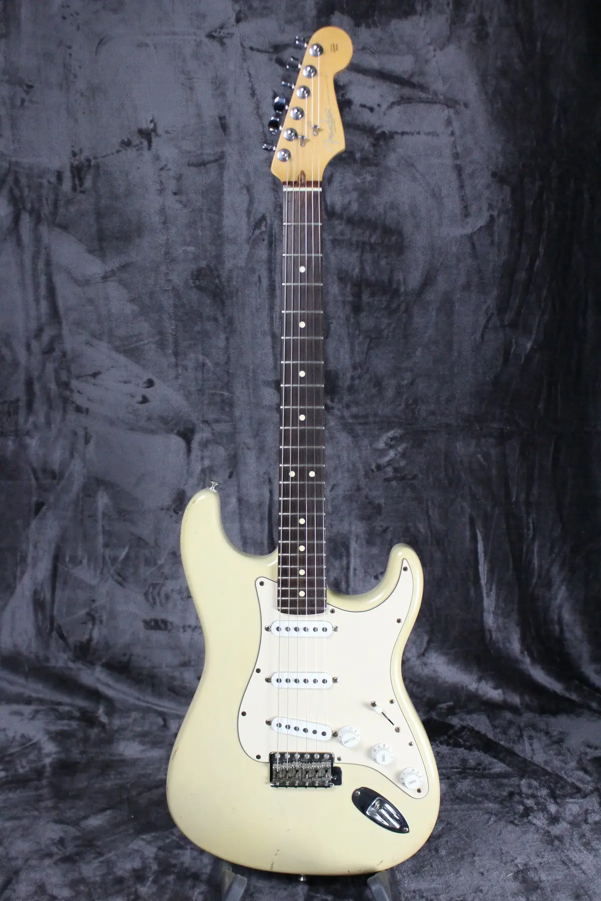 2002 Fender Highway One Stratocaster 1