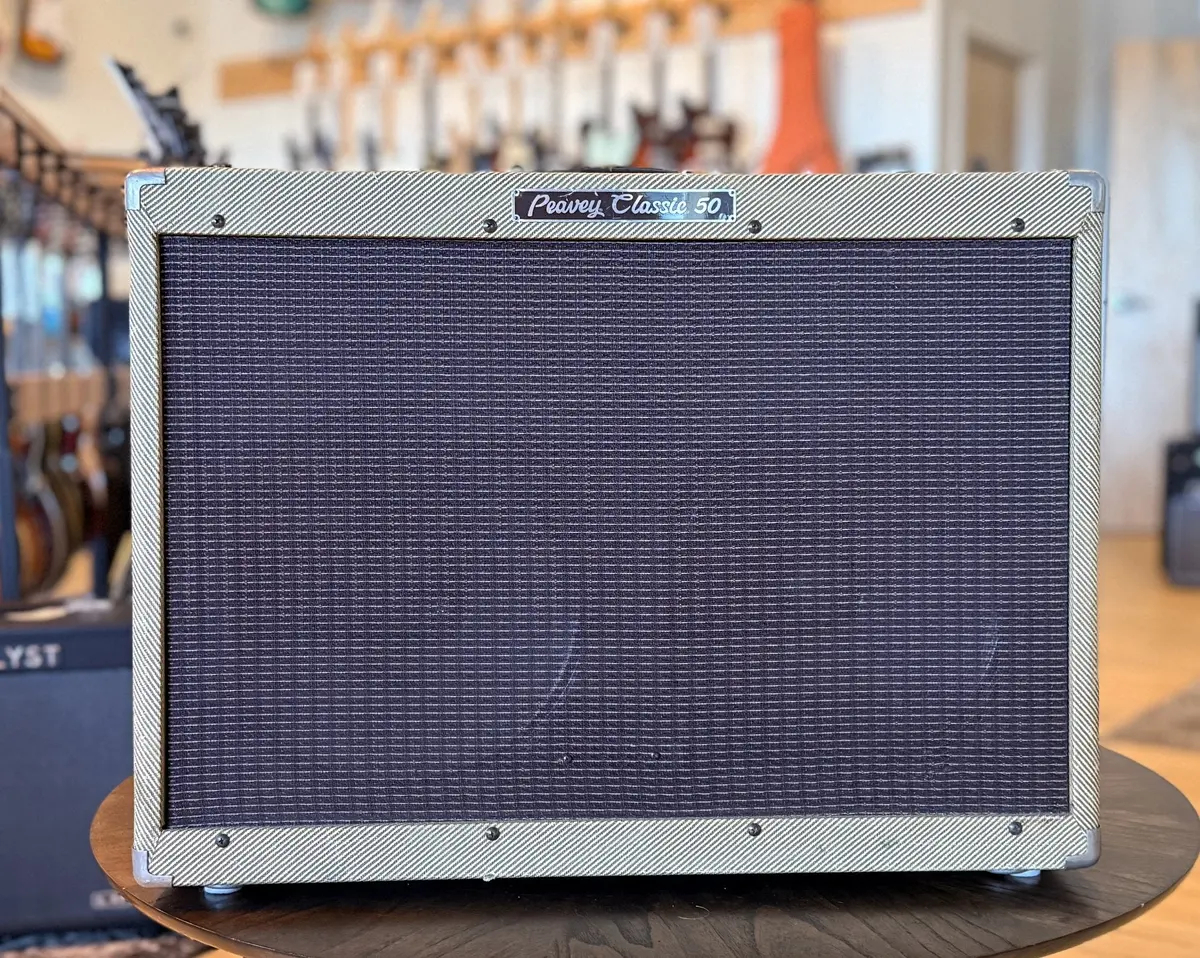 Peavey Classic 50 2X12 Combo Tweed 1