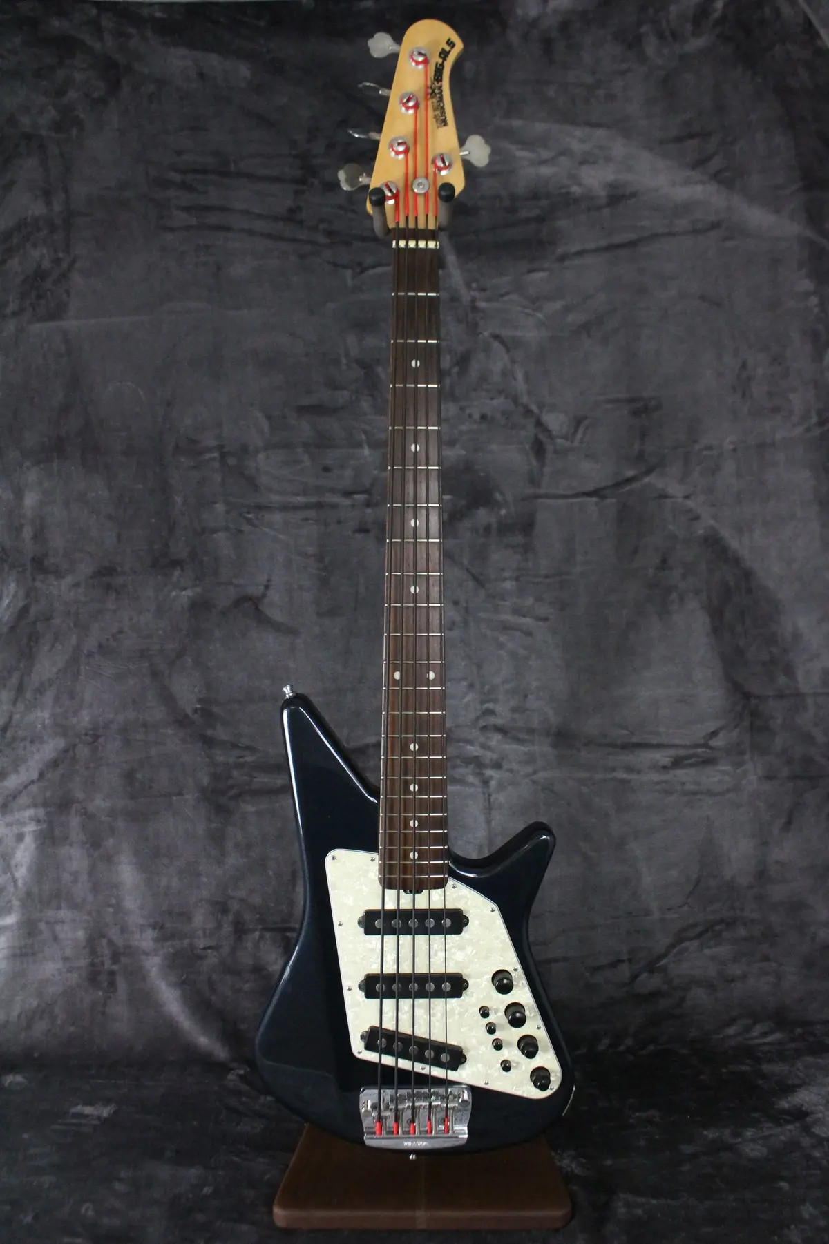 2009 Musicman Sapphire Black Big Al 5 1