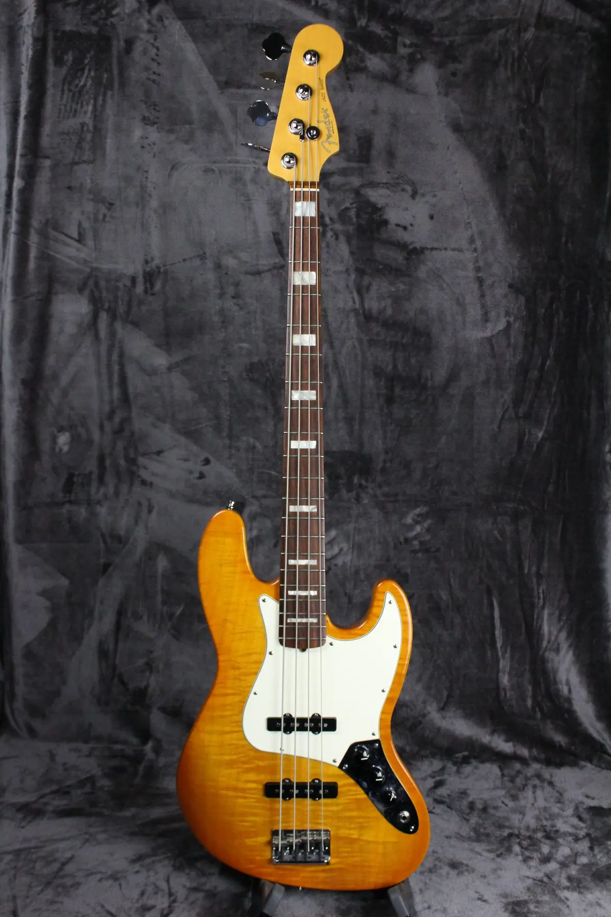 2012 Fender Select Jazz Bass 1