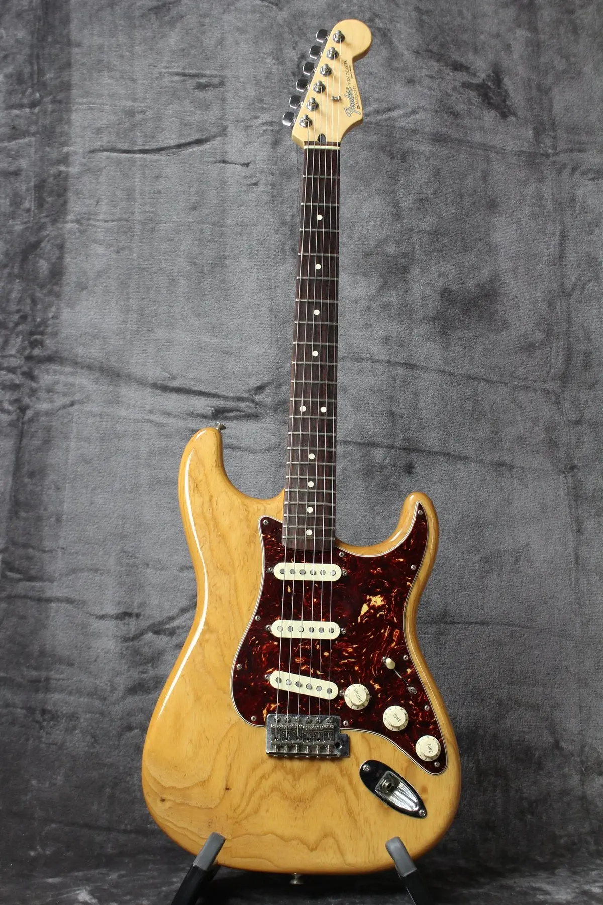 2007 Fender Fsr Stratocaster Natural 1
