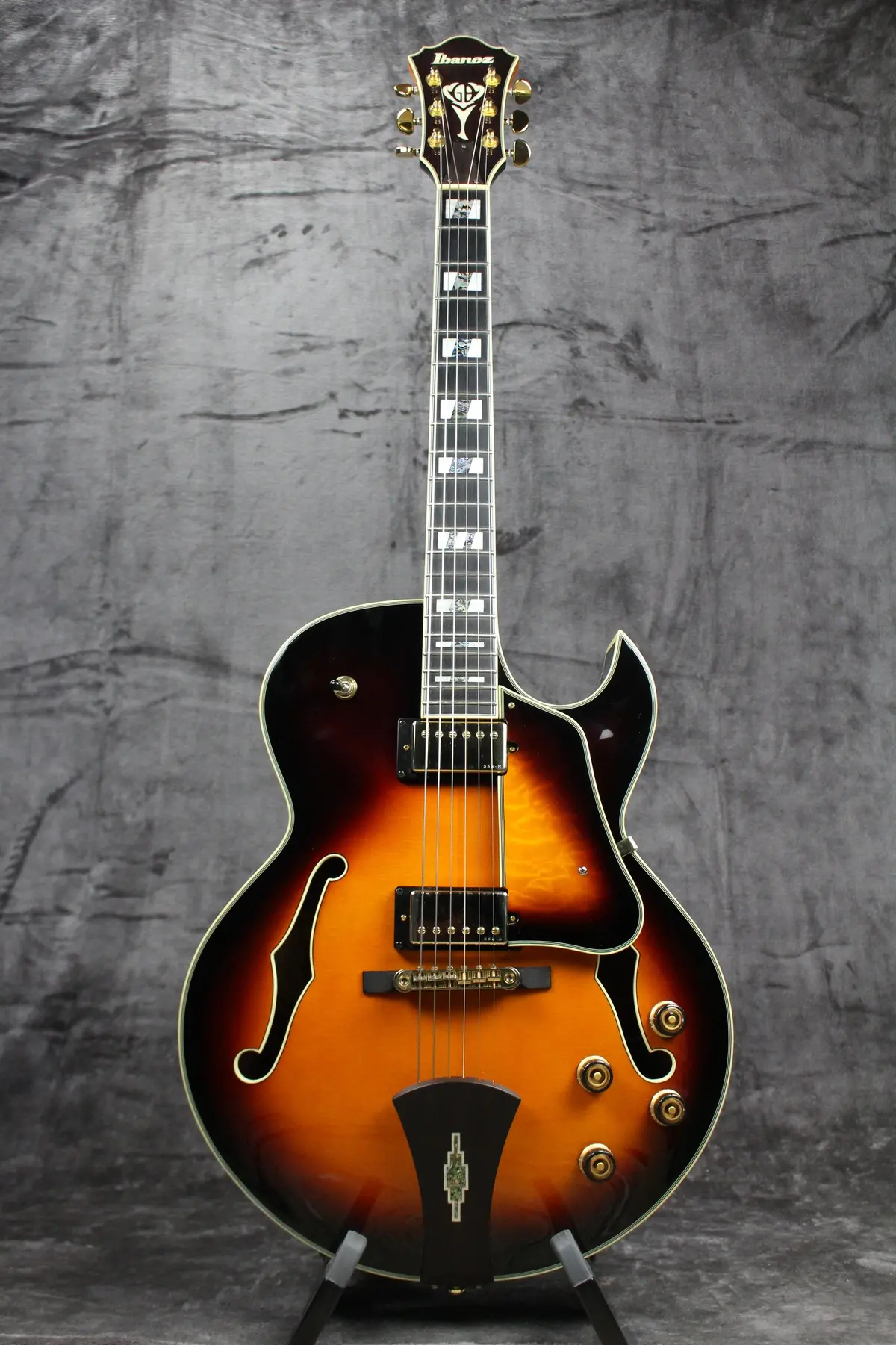 Ibanez George Benson Lgb30-Vys-12-01 Hollowbody 1