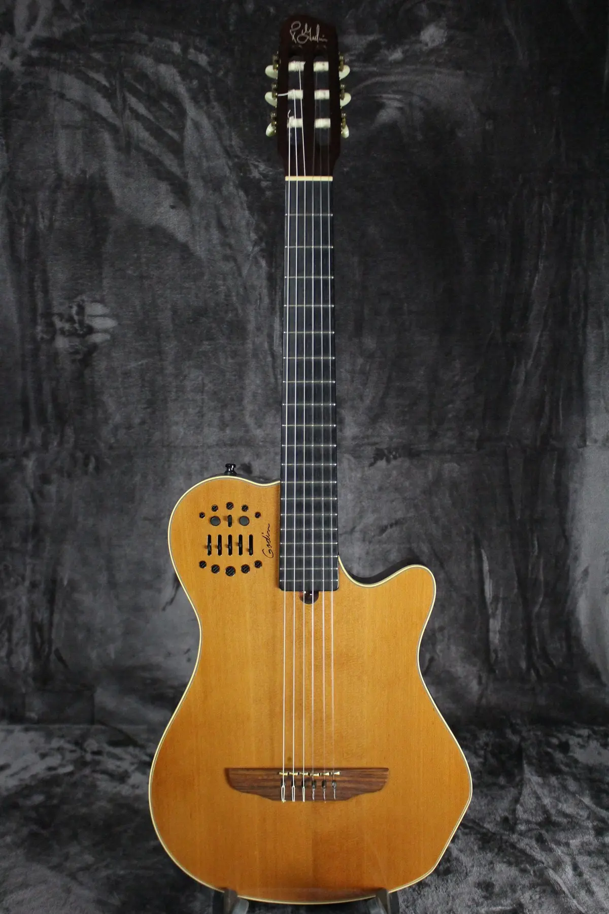 Godin Multiac Grand Concert Nylon Sa 1