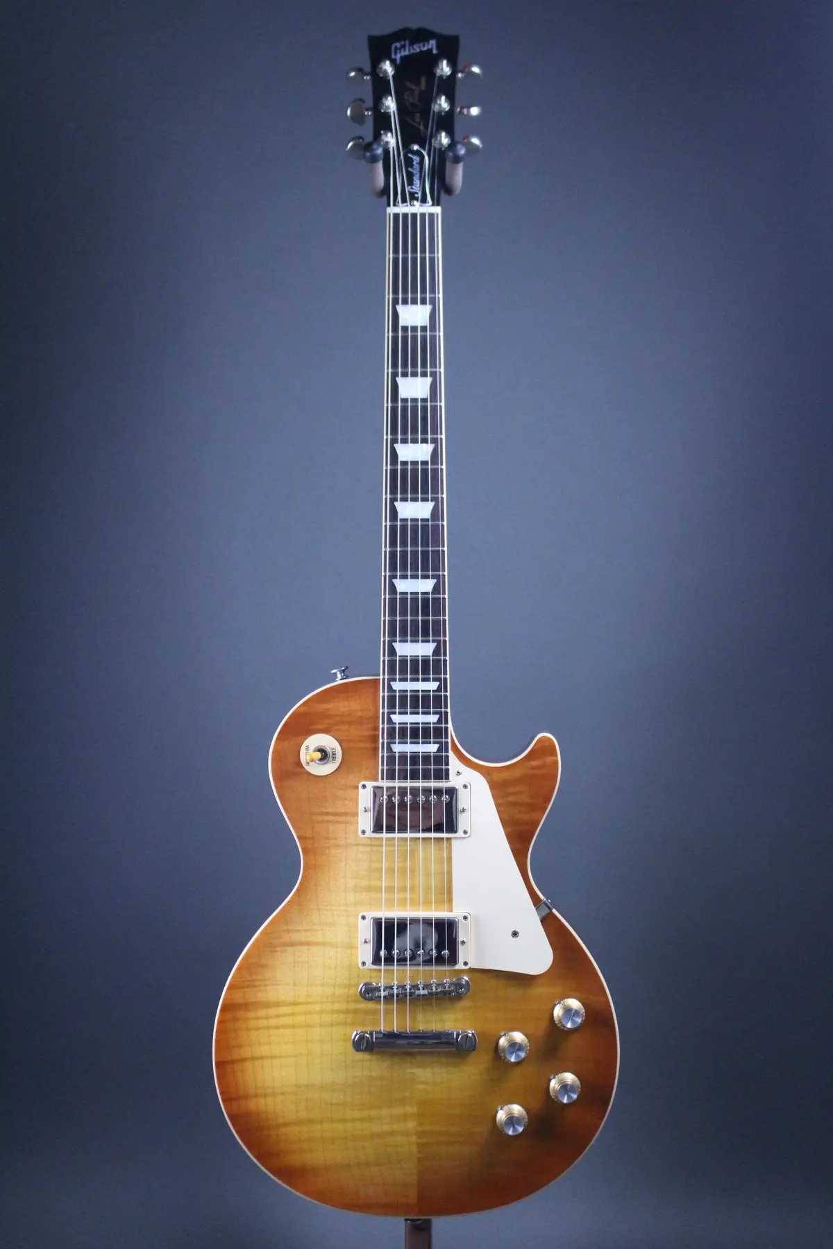 2023 Gibson Les Paul Standard 60S Unburst 1