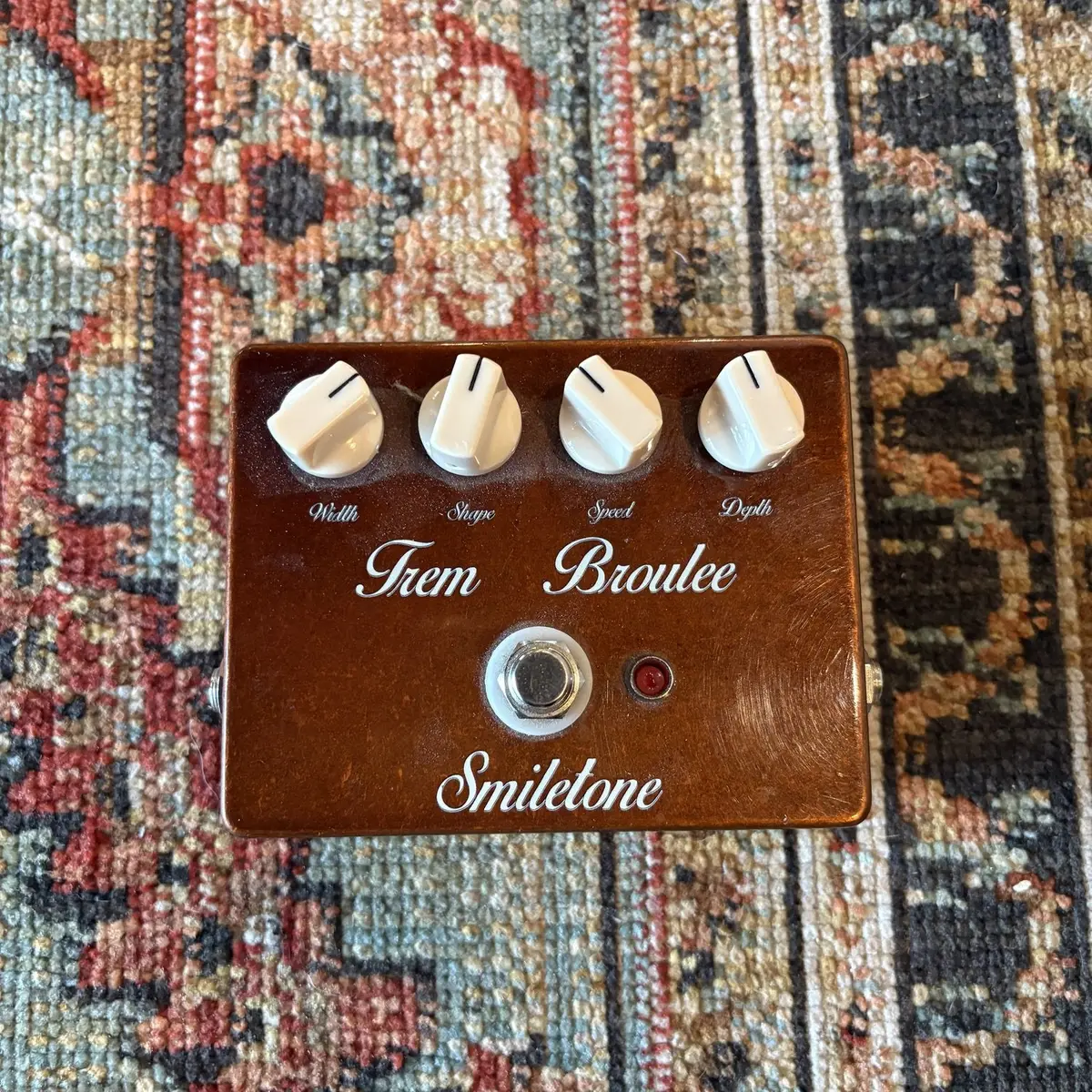 Smiletone Trem-Broulee Tremolo Pedal Used 1