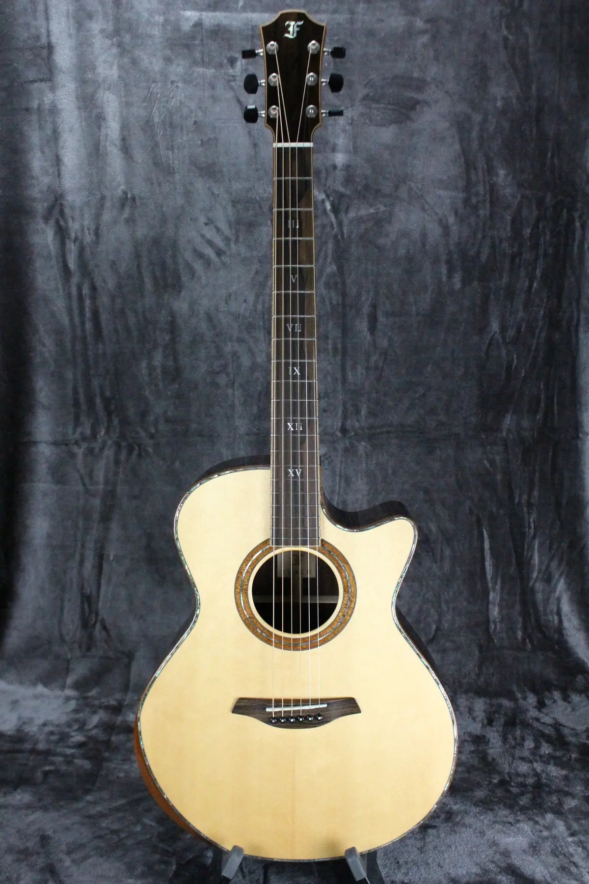 Furch Guitars Red Series Red Deluxe Gc-Sr 1