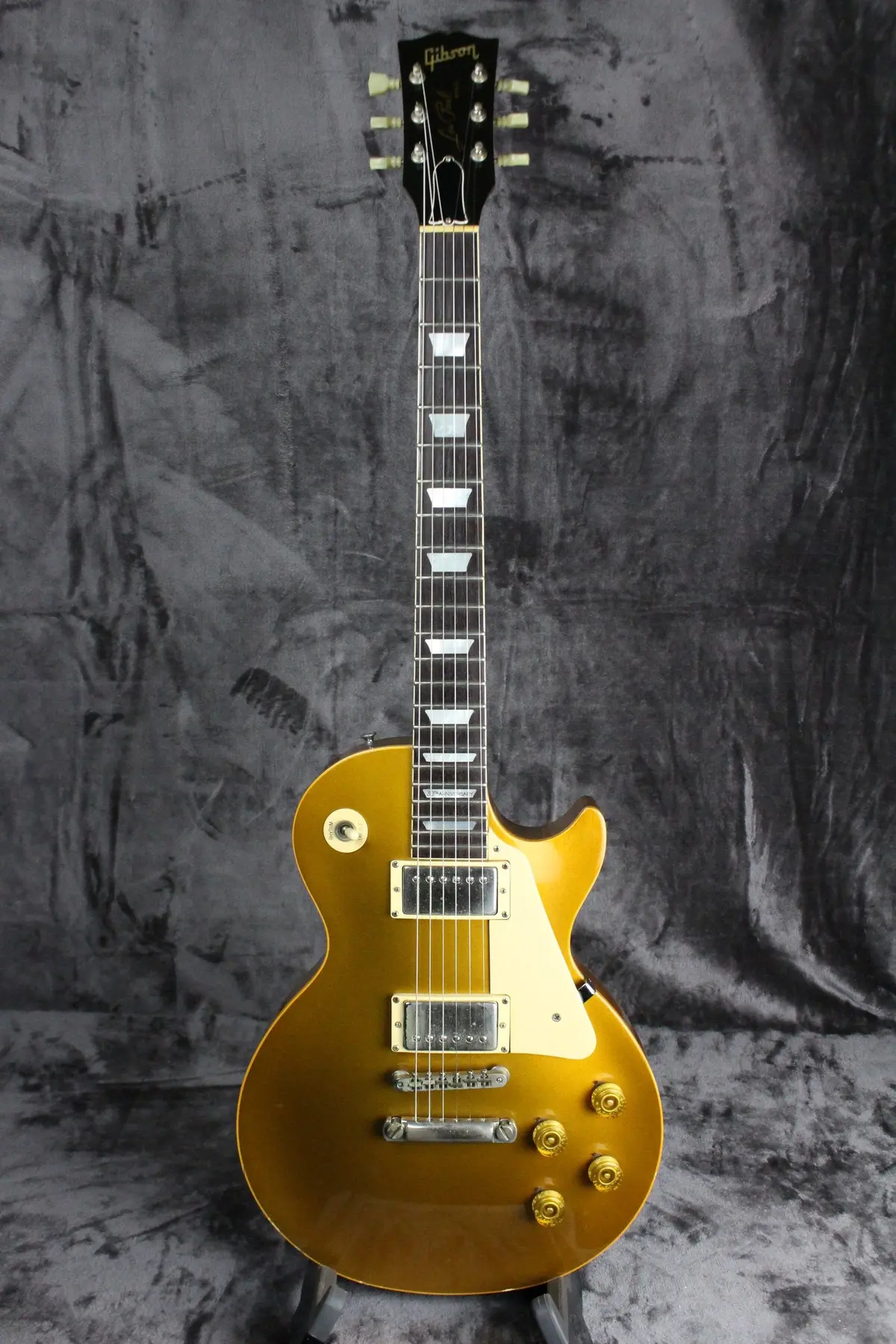 1982 Gibson Les Paul 30Th Anniversary Goldtop 1