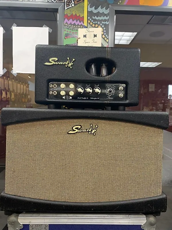 Swart Stereo Space Tone W/2X12 Cab 1