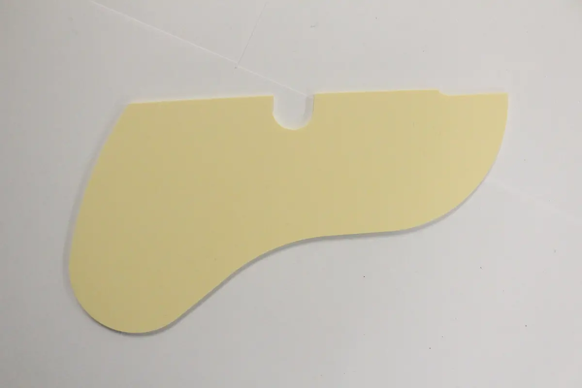 Danelectro Style Pickguard Cream 1