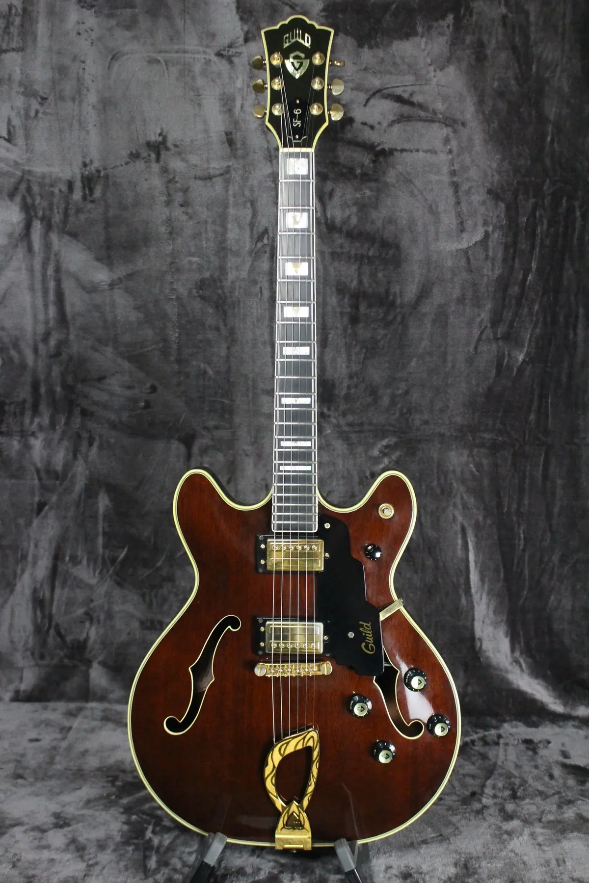 1974 Guild Starfire Vi Walnut 1