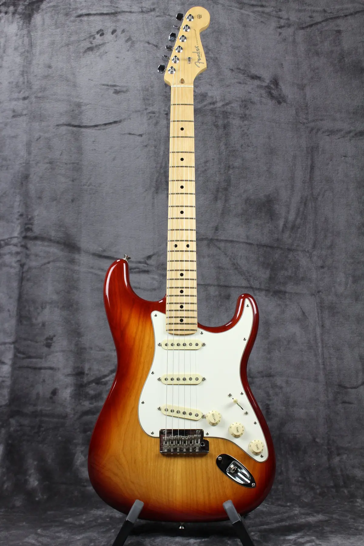 2017 Fender American Standard Stratocaster 1