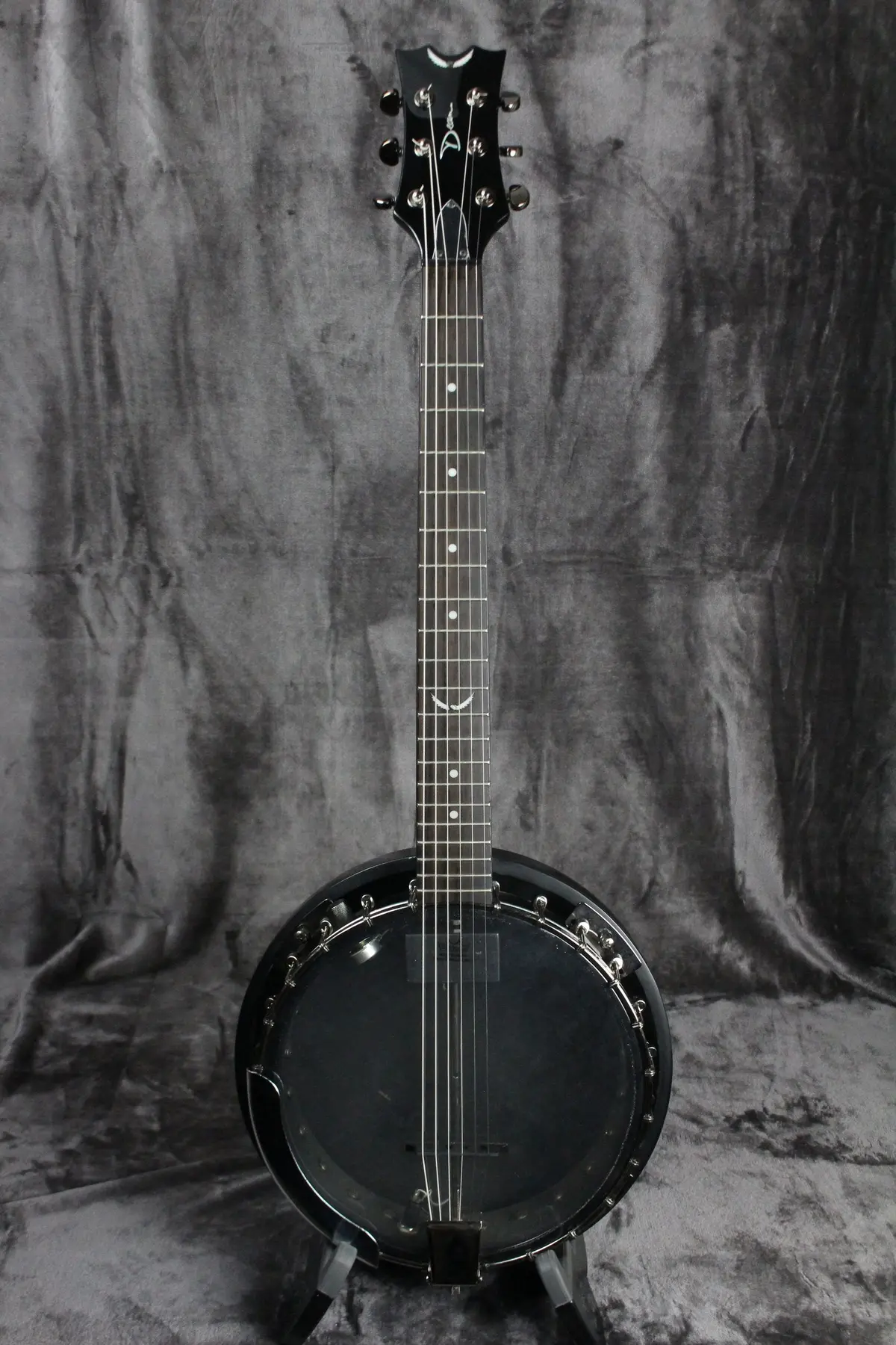 Dean Backwoods 6-String Banjo 1